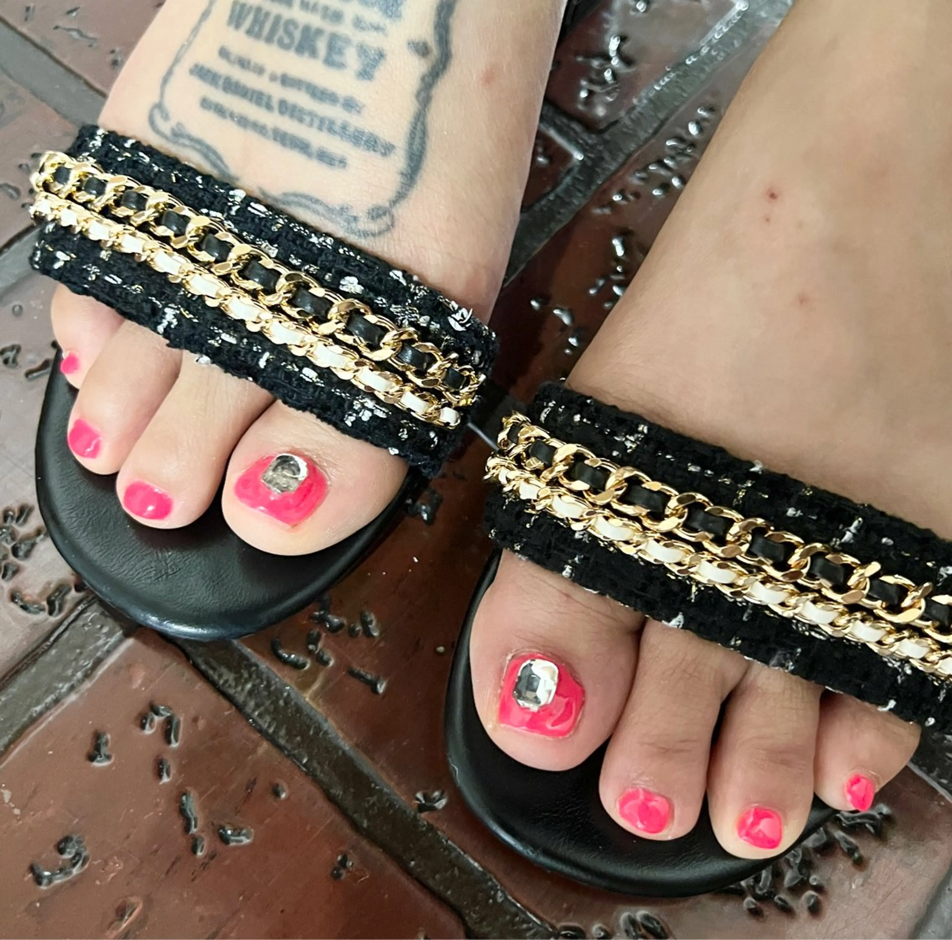 ネイル MIKA／耳ツボ ／マグネットネイルのネイルデザイン