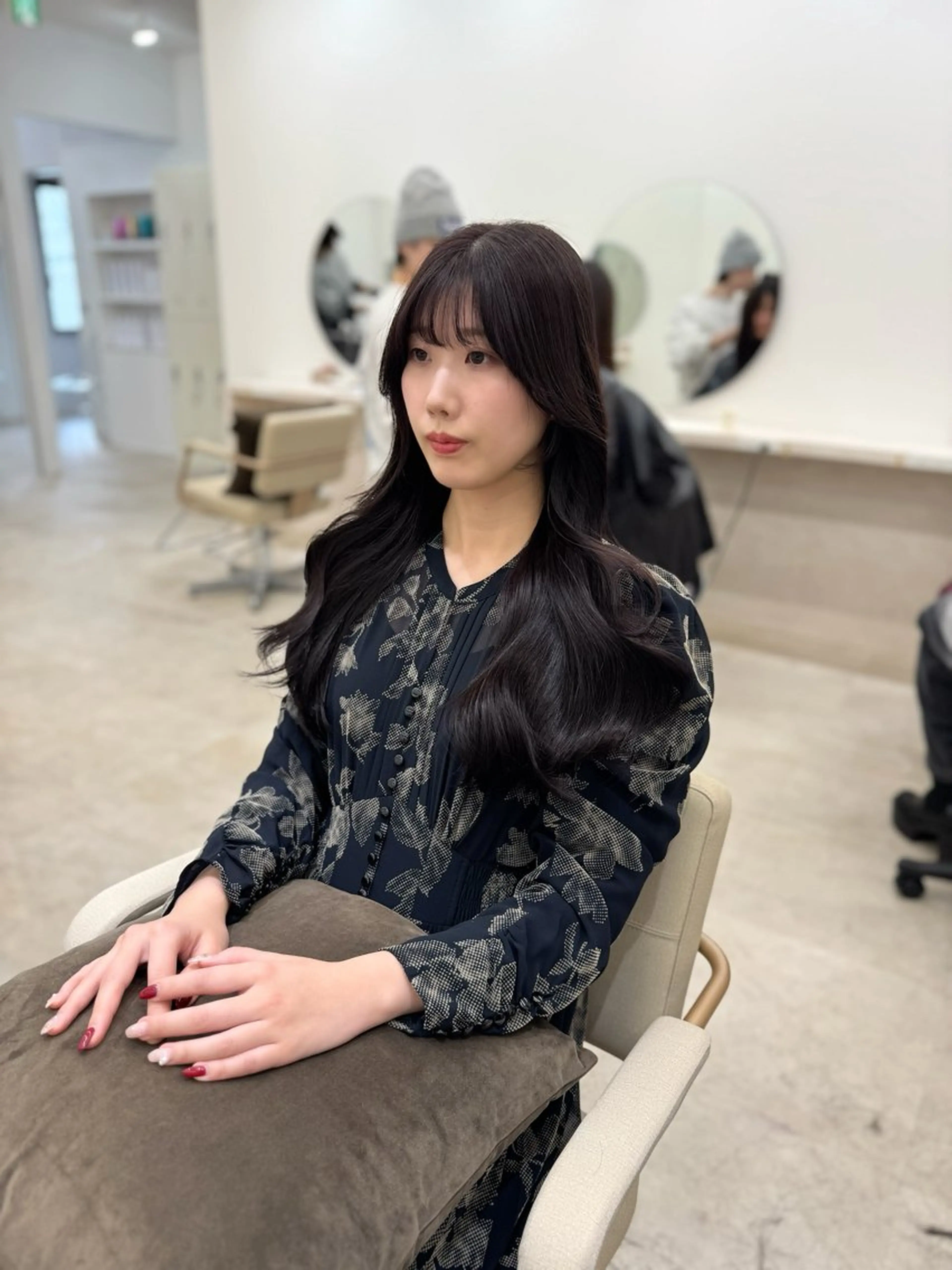 ロング 髪質改善韓国レイヤー SHIORI🦋のヘアスタイル