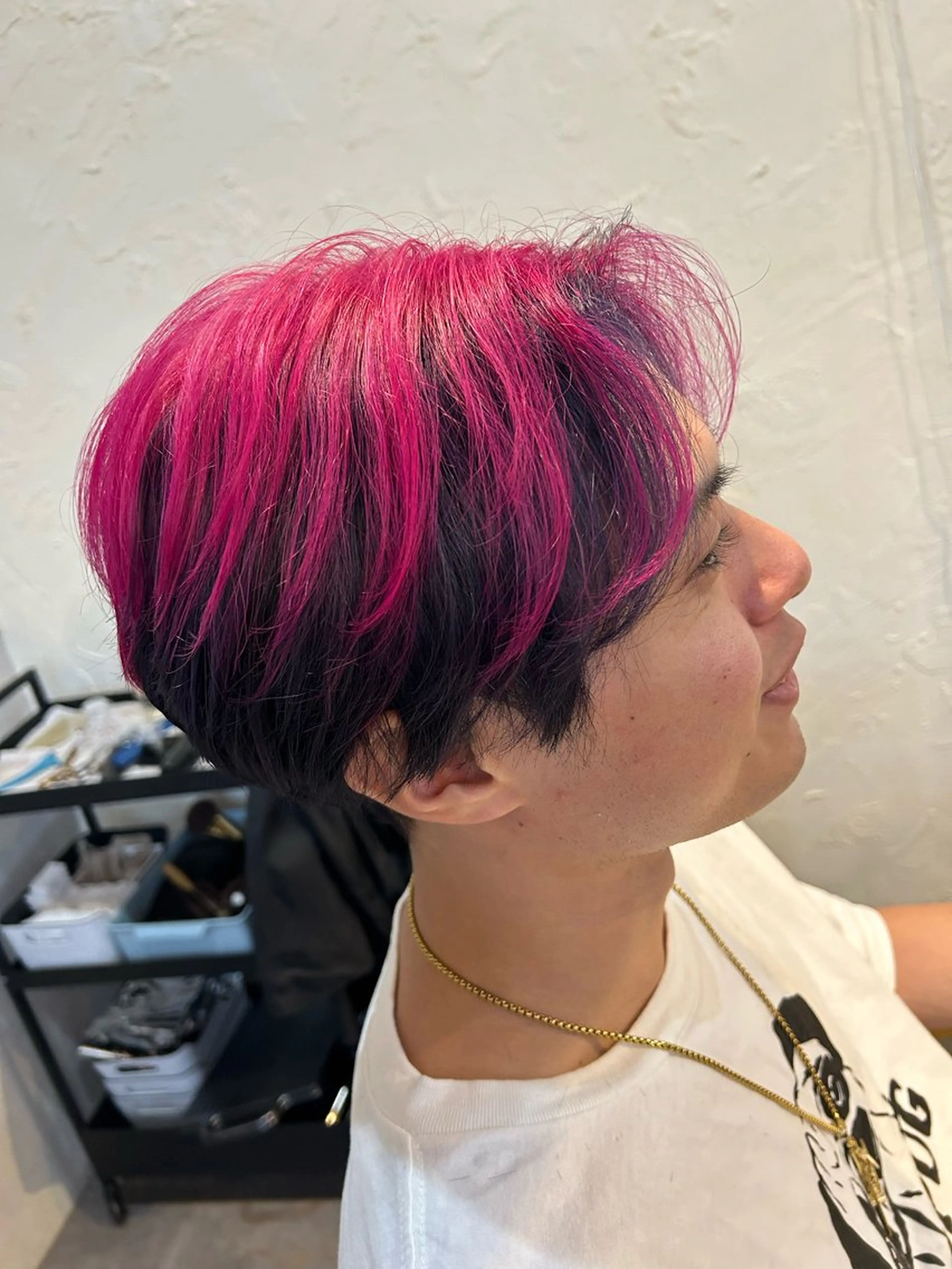 ショート カラー 井手 孔介のヘアスタイル