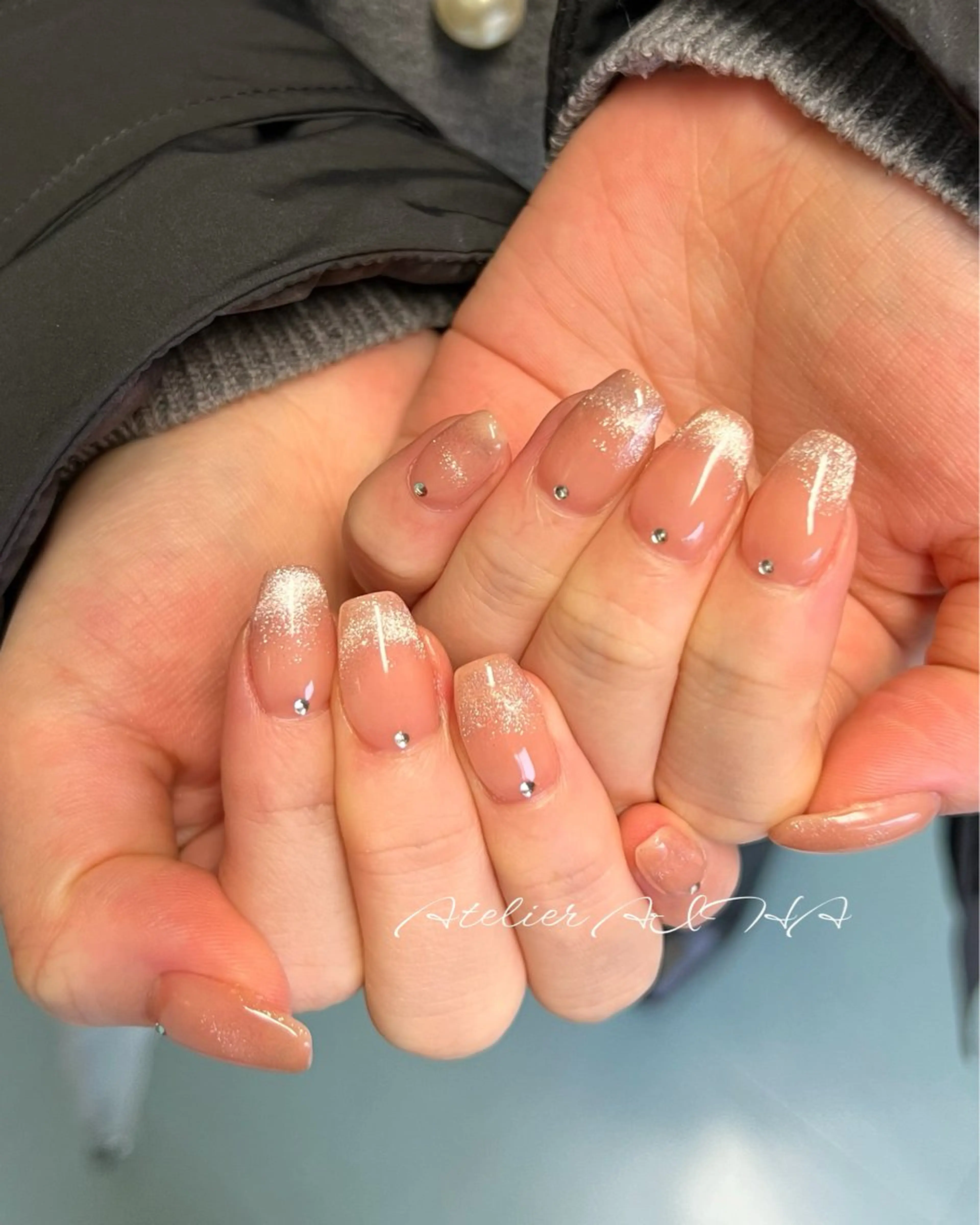 ミディアム ハンドネイル アトリエAIHA★ フィルイン推奨サロンのネイルデザイン