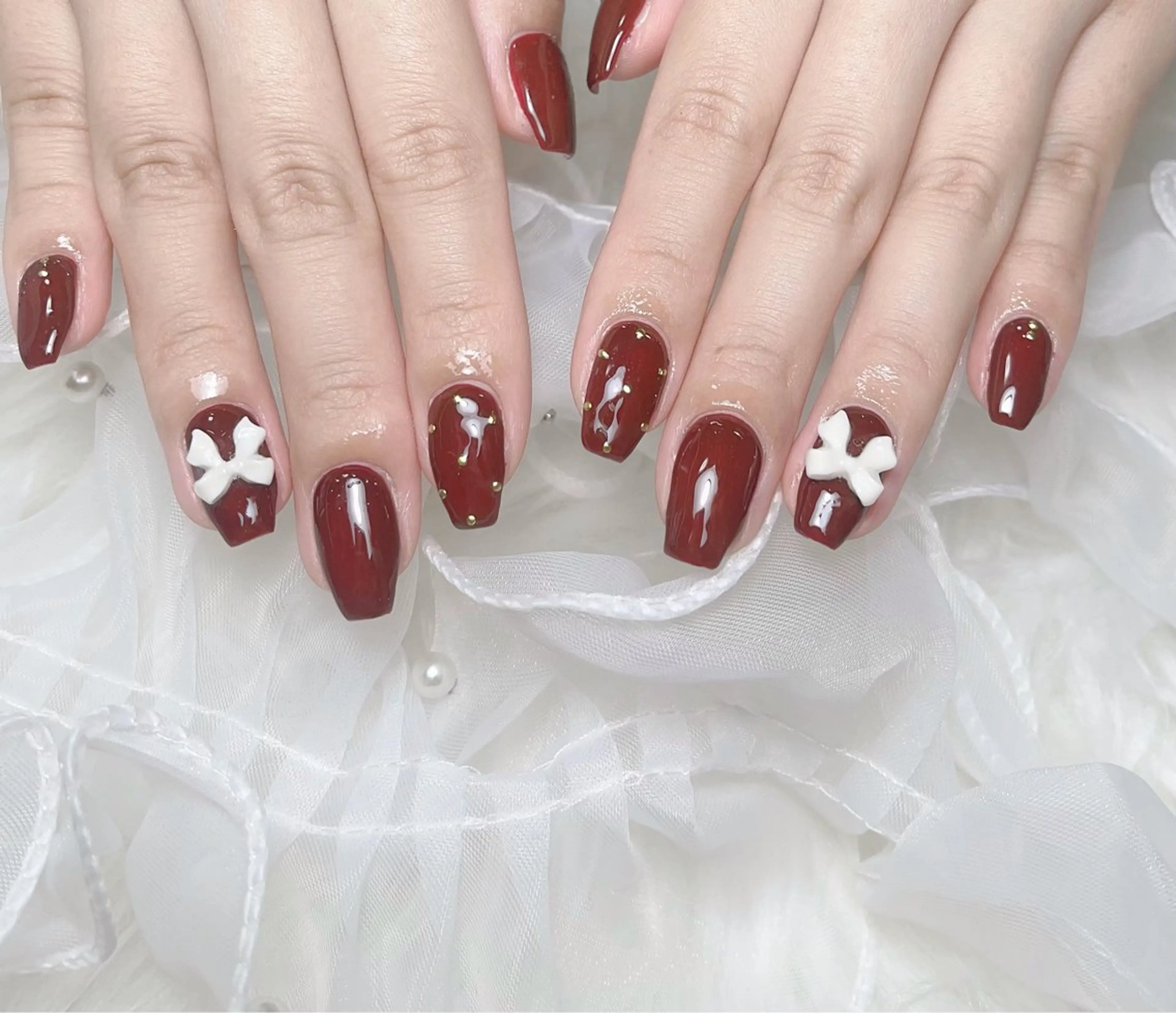 ネイル ハンドネイル 🦋y y Nail 🤍のネイルデザイン