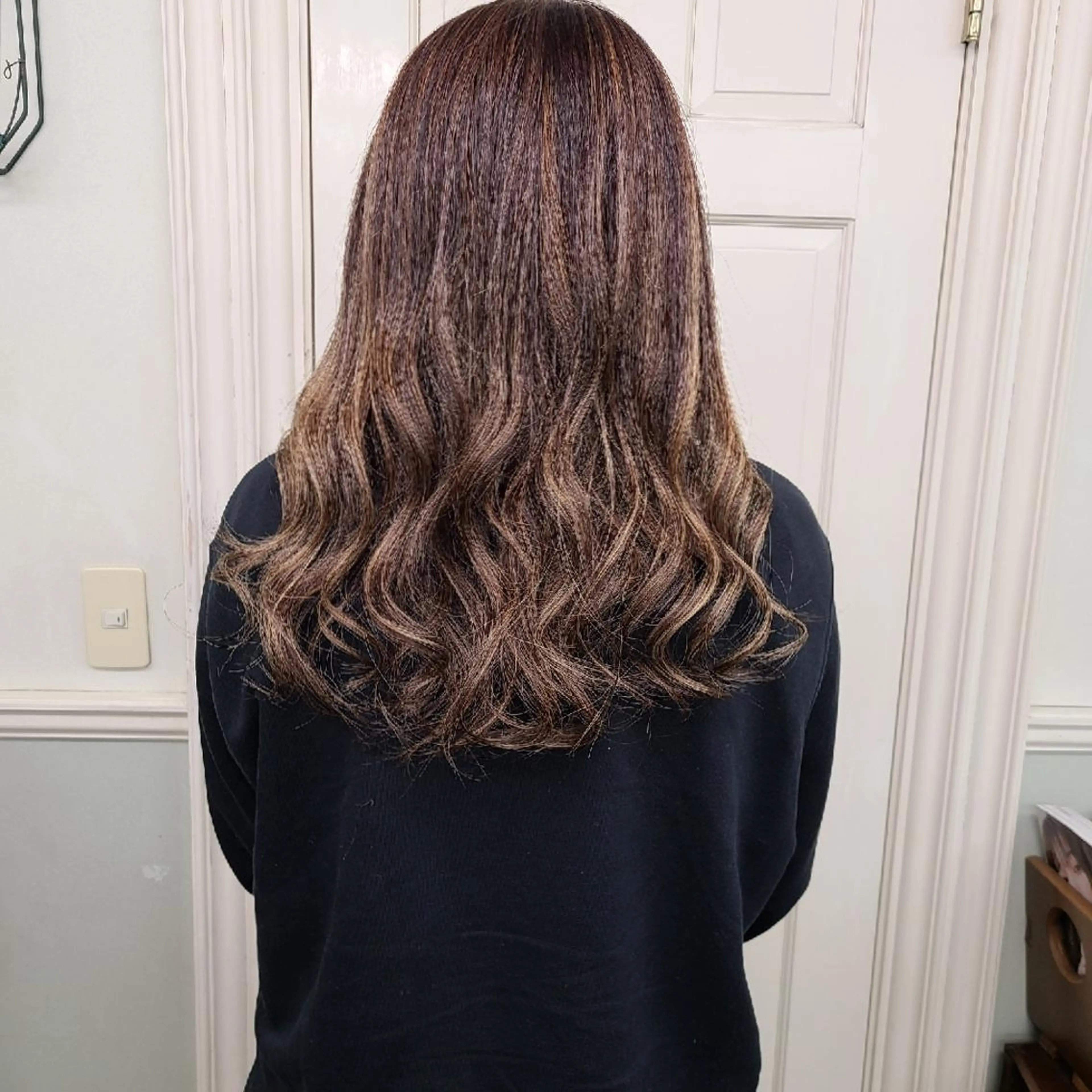 ロング カラー ハイライトカラー ハイライト 近藤 那果のヘアスタイル