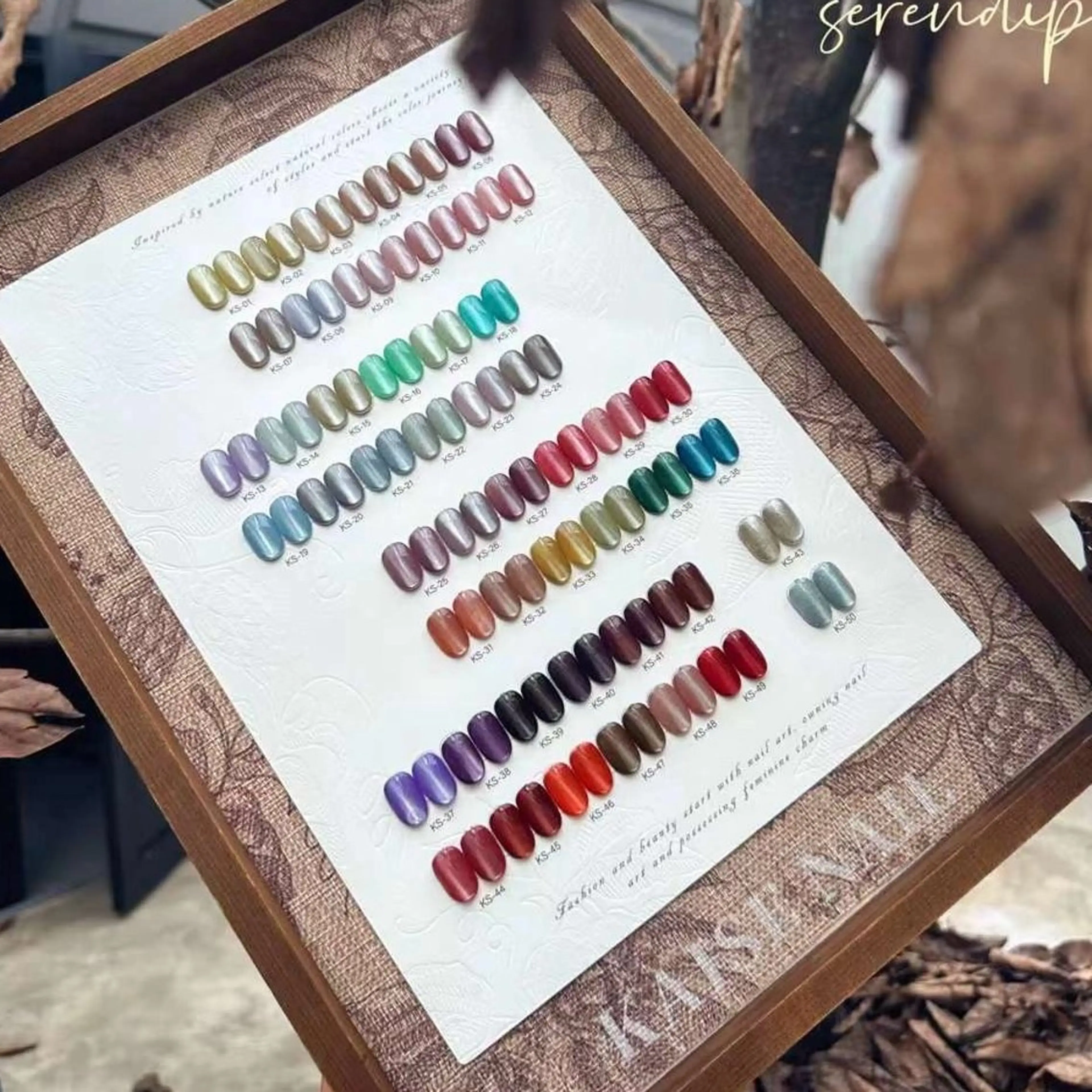 ネイル マグネットネイル ハンドネイル Maggie Nail🦩のネイルデザイン