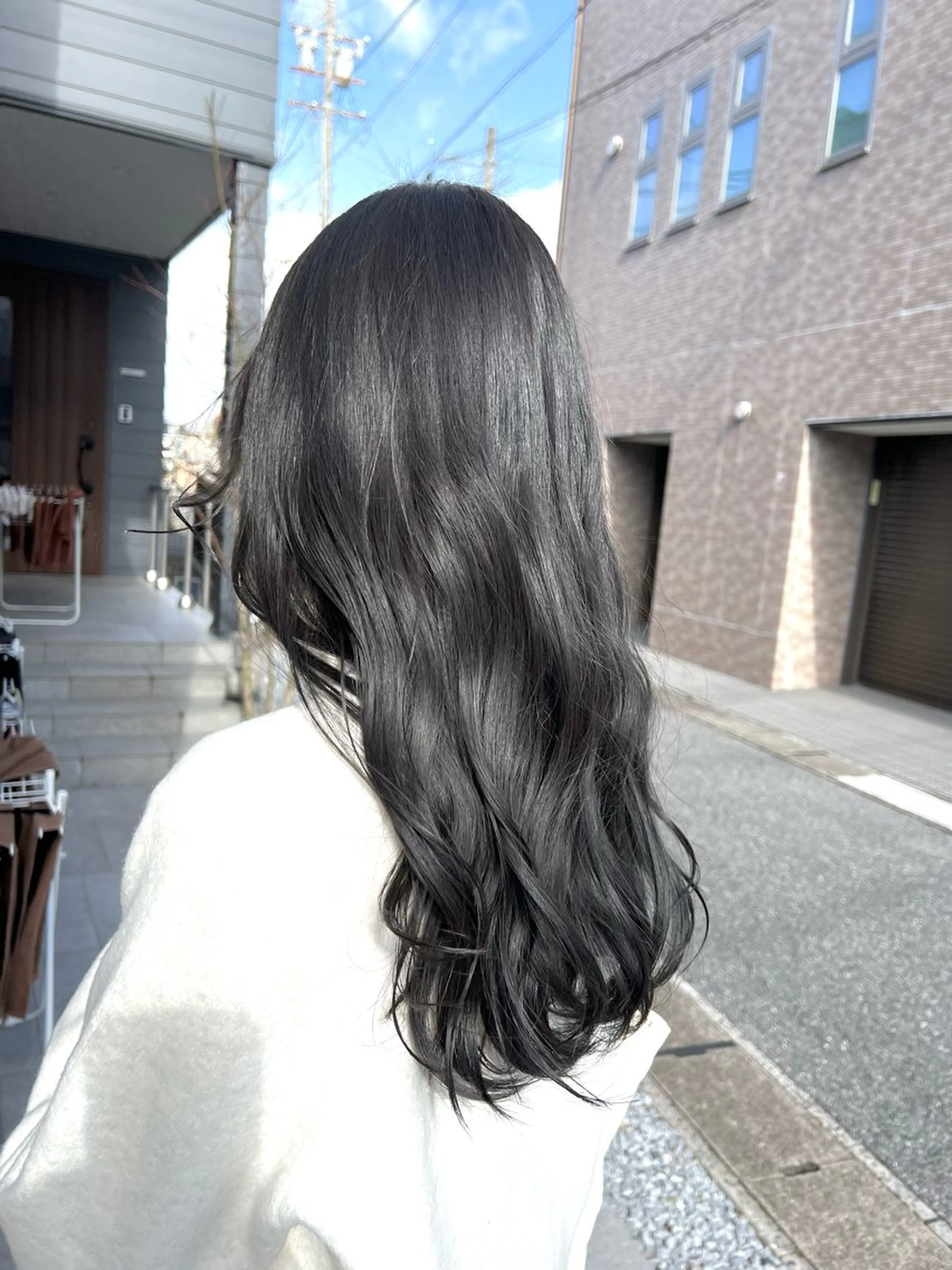 ロング カラー 透明感カラー グレージュ カット ヘアカラー トリートメント 今田 飛奈のヘアスタイル
