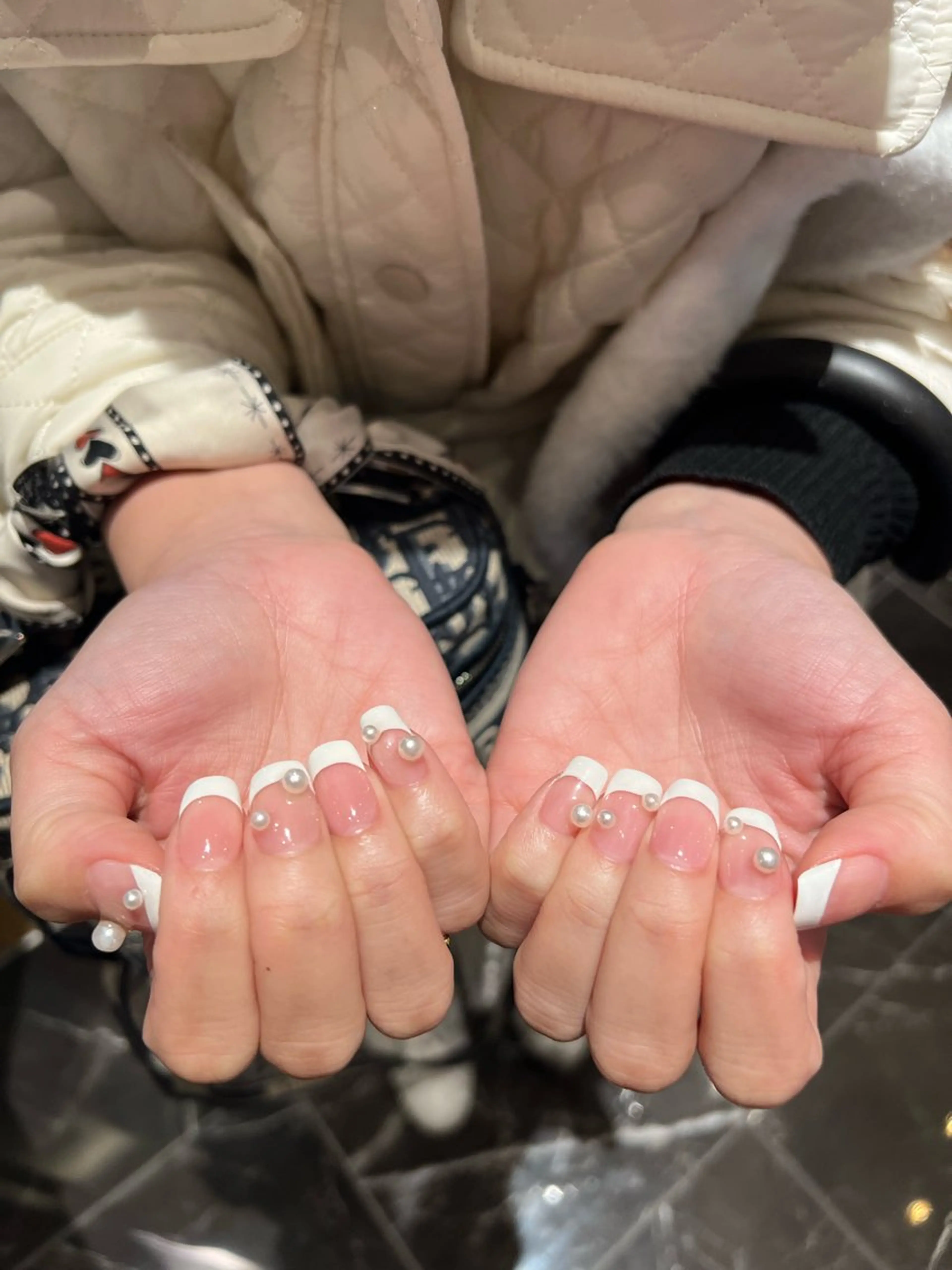 ネイル フレンチネイル ハンドネイル EmaNail YUIのネイルデザイン