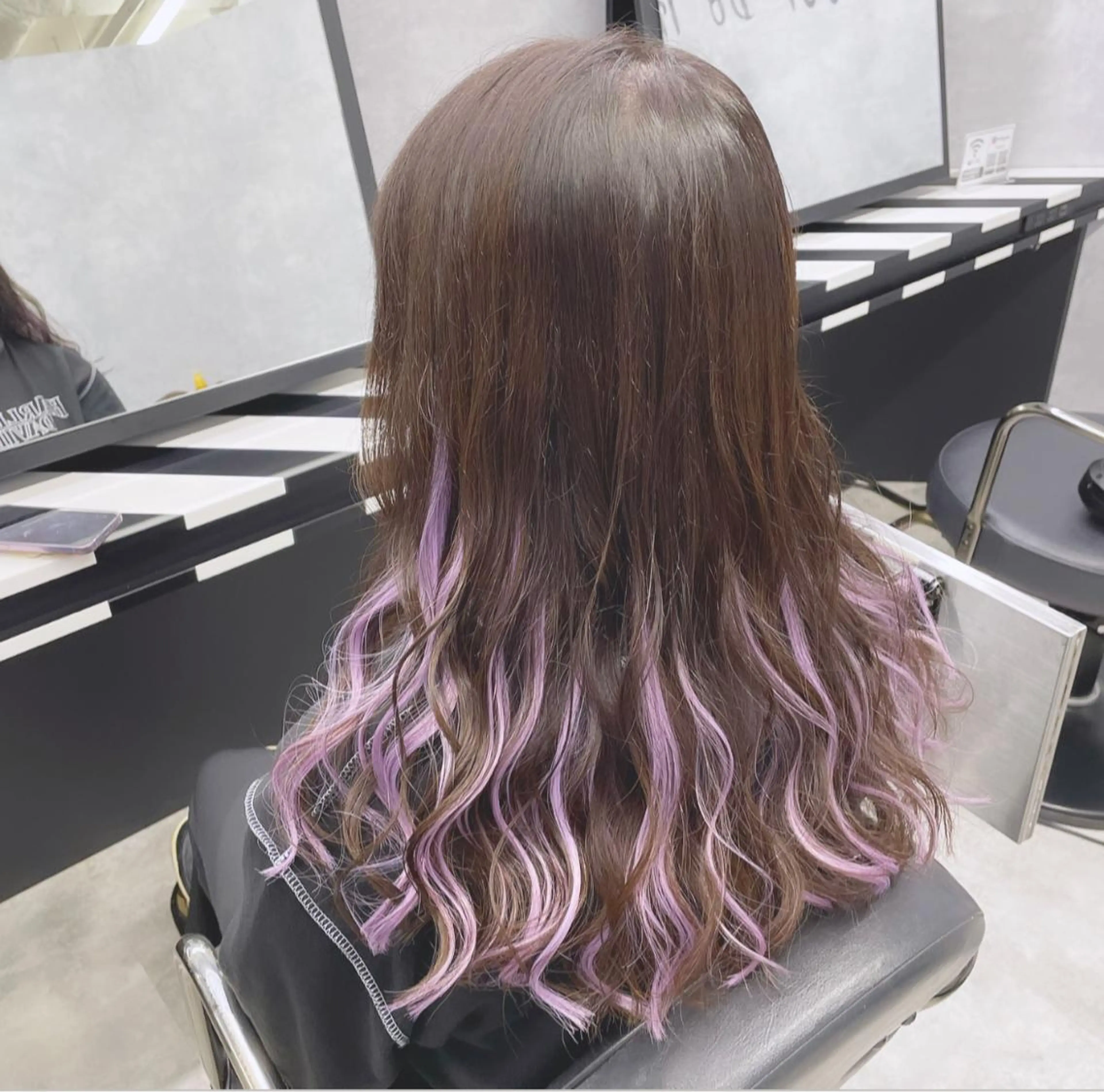 ロング パープルカラー エクステ カット エクステ ブリーチ&エクステ 🥀ケアカラー特化のヘアスタイル