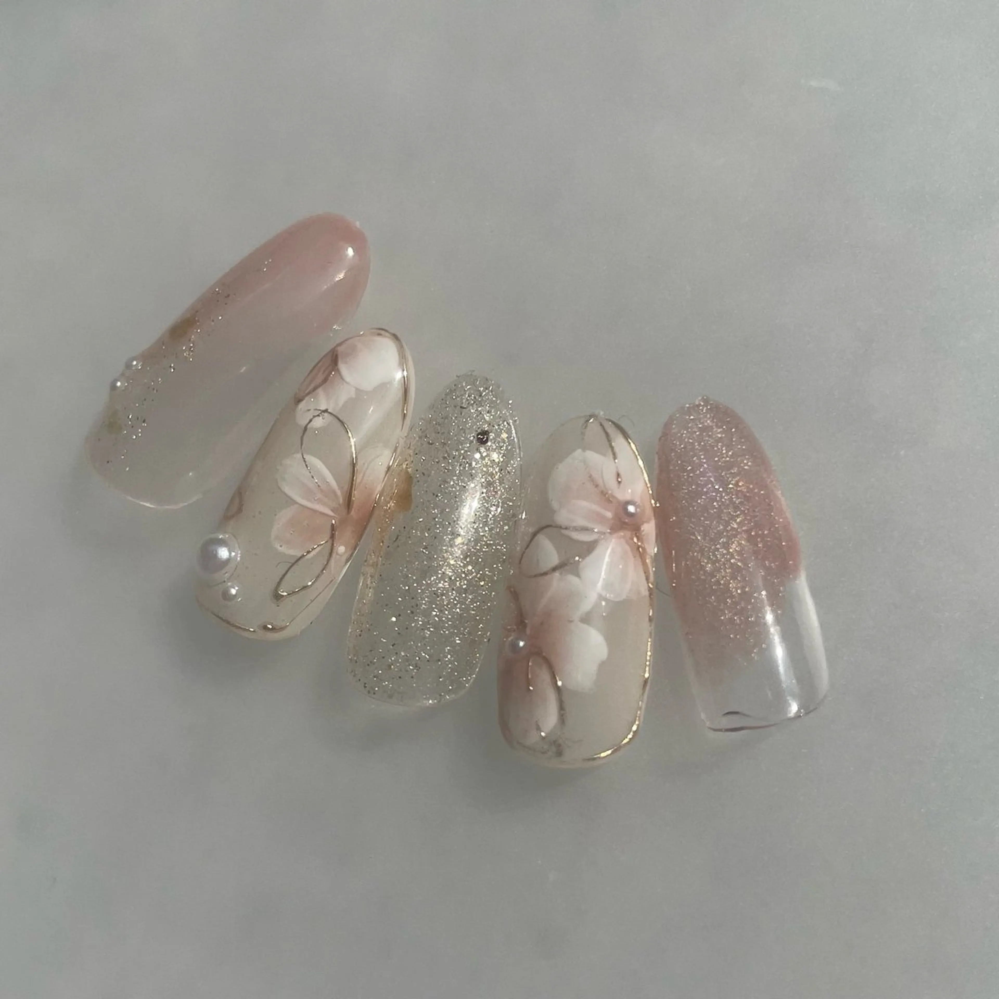 ネイル ハンドネイル A85G ayakoのネイルデザイン