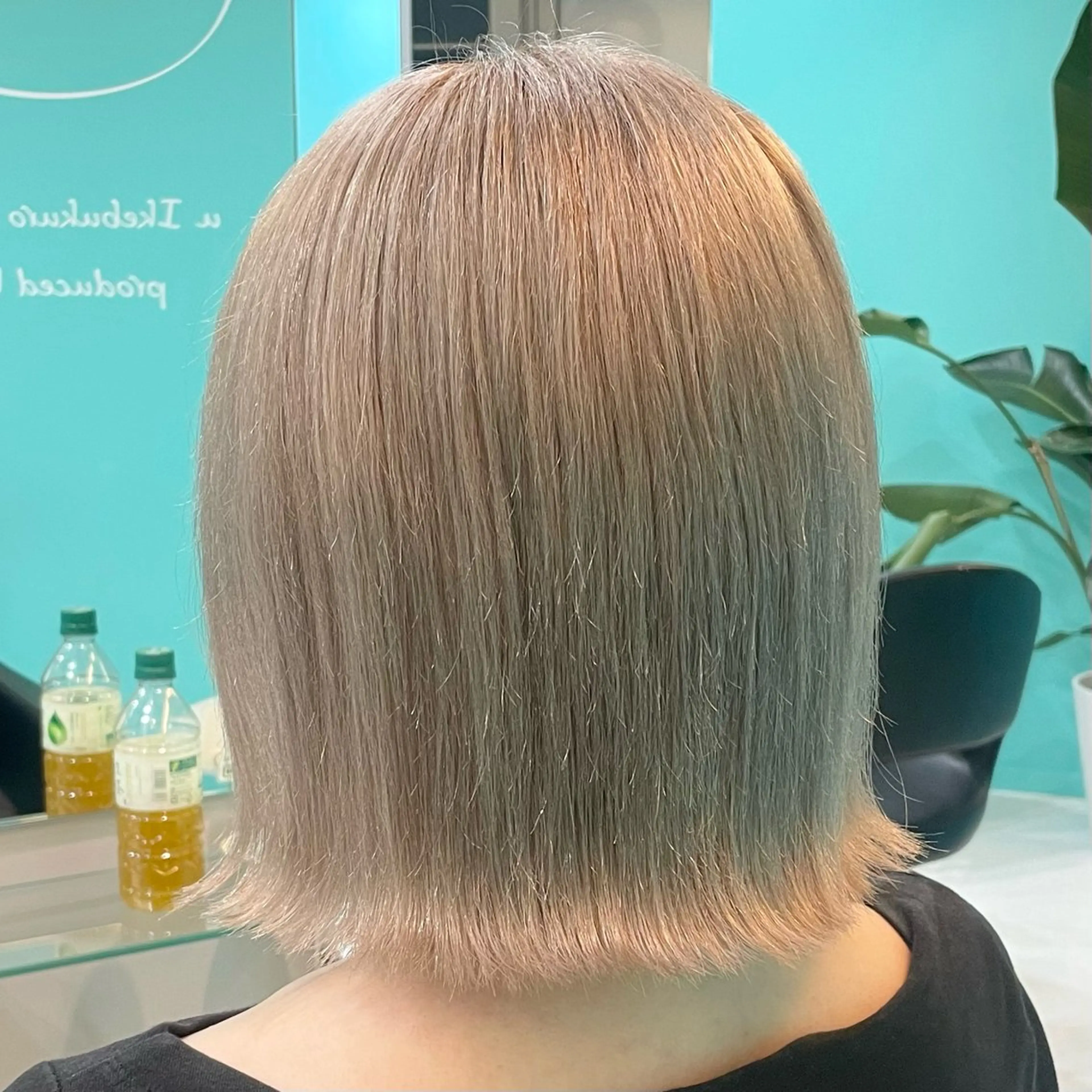 ショート カラー ベージュカラー ミルクティーベージュ デザインカラー/ ボブ/Natsukiのヘアスタイル