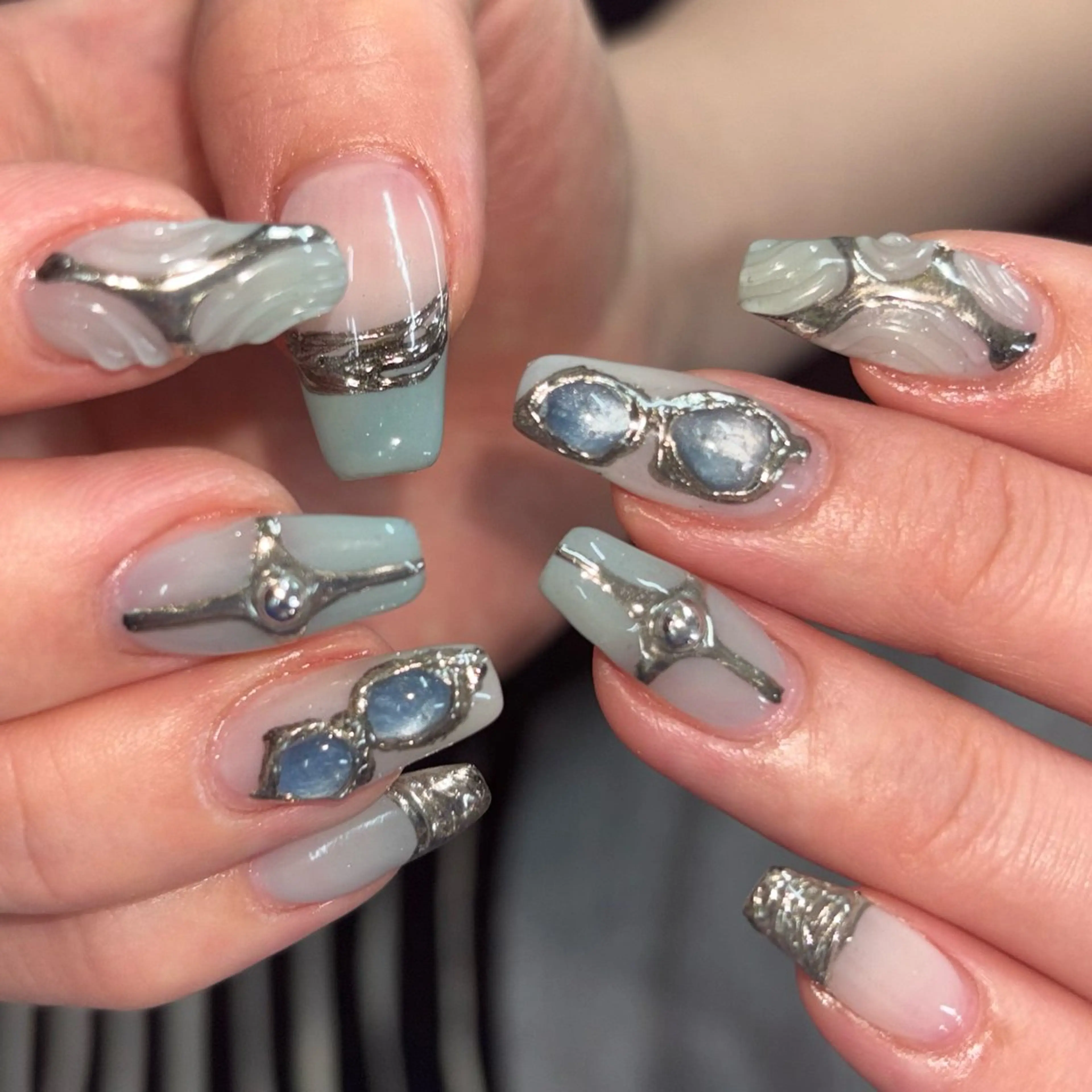 ネイル ハンドネイル フットネイル yuri / 個性派nailのネイルデザイン