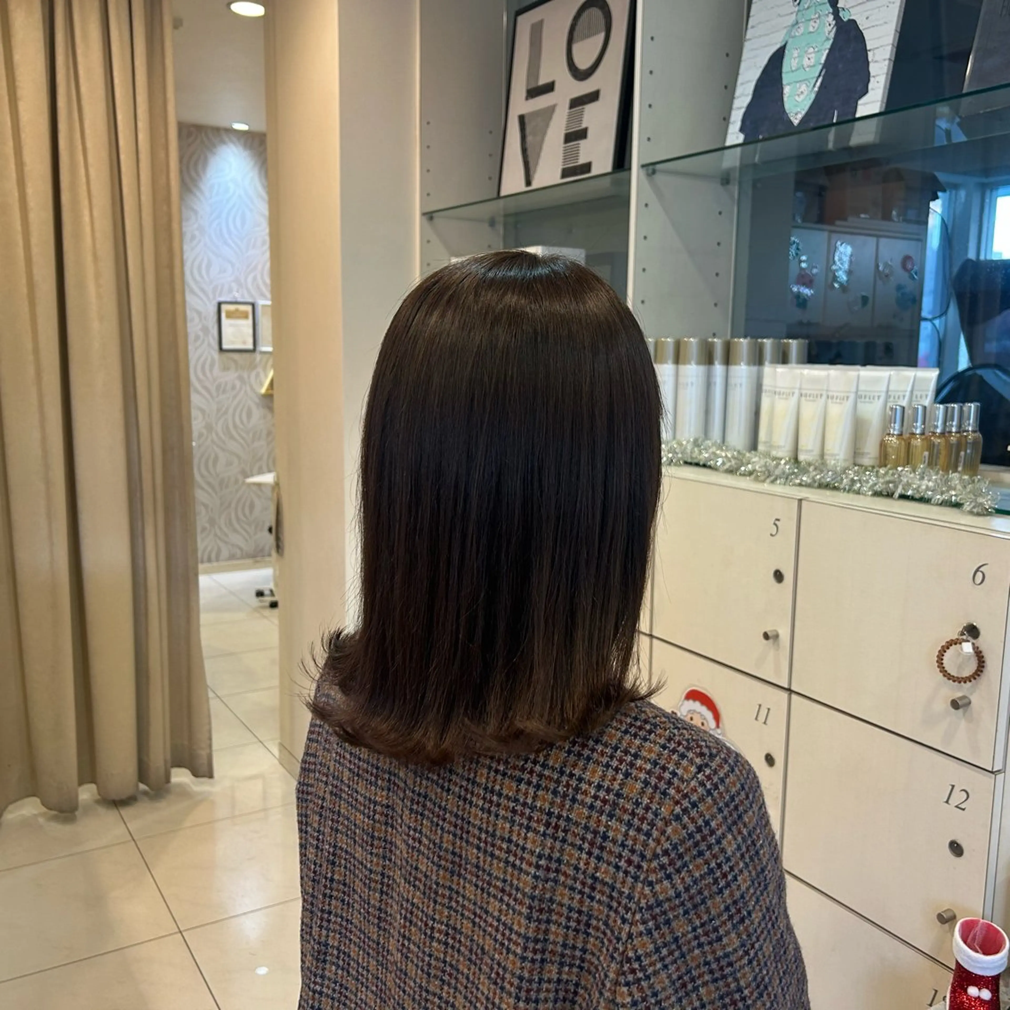 ミディアム カラー LiTA. nakanoのヘアスタイル