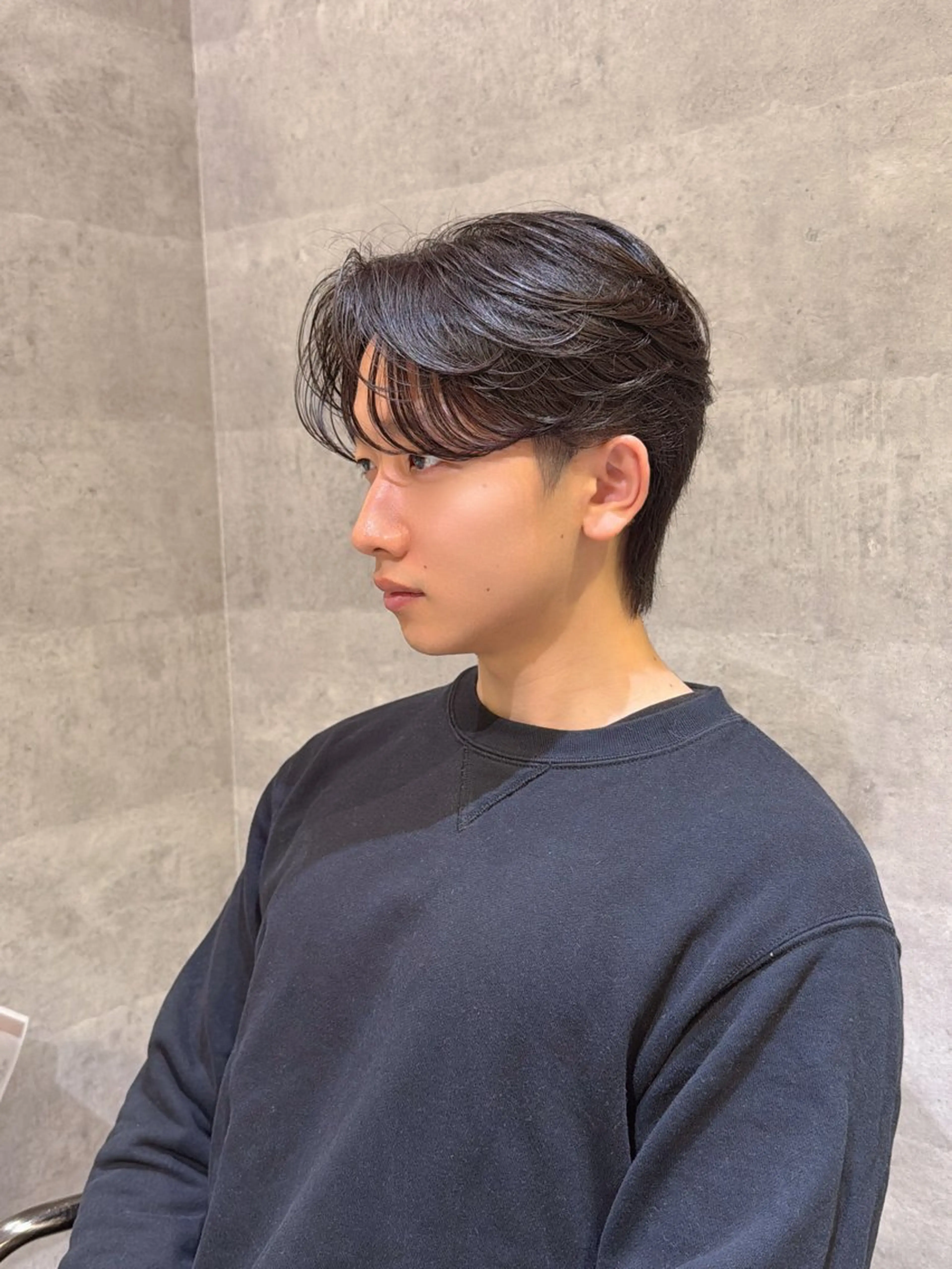 メンズ センターパート カット NOVA天王寺 武元　裕聖のヘアスタイル