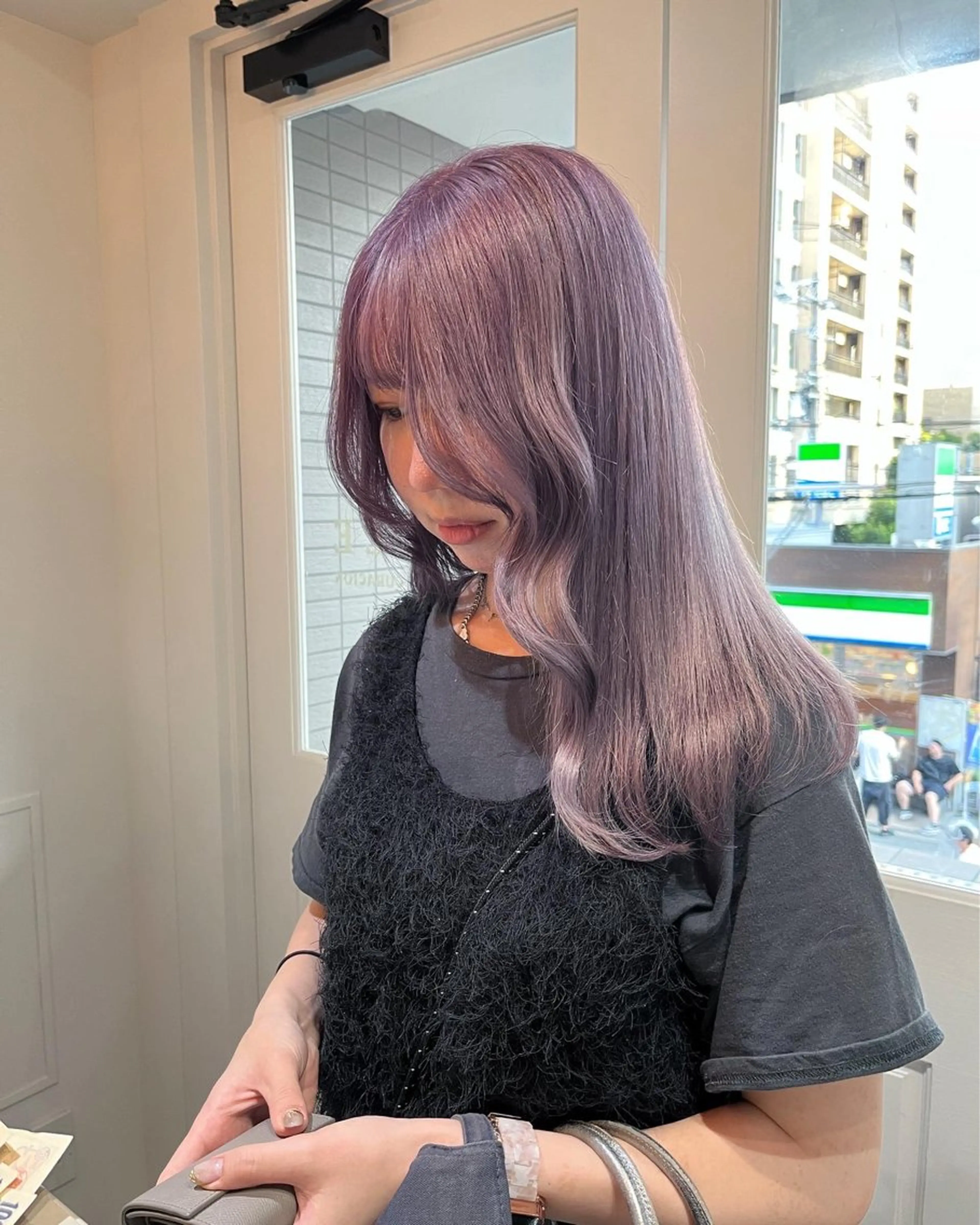 セミロング カラー ネイル カット ヘアカラー トリートメント 𝗺𝗶𝗸𝘂♡ 似合わせ🎀のヘアスタイル