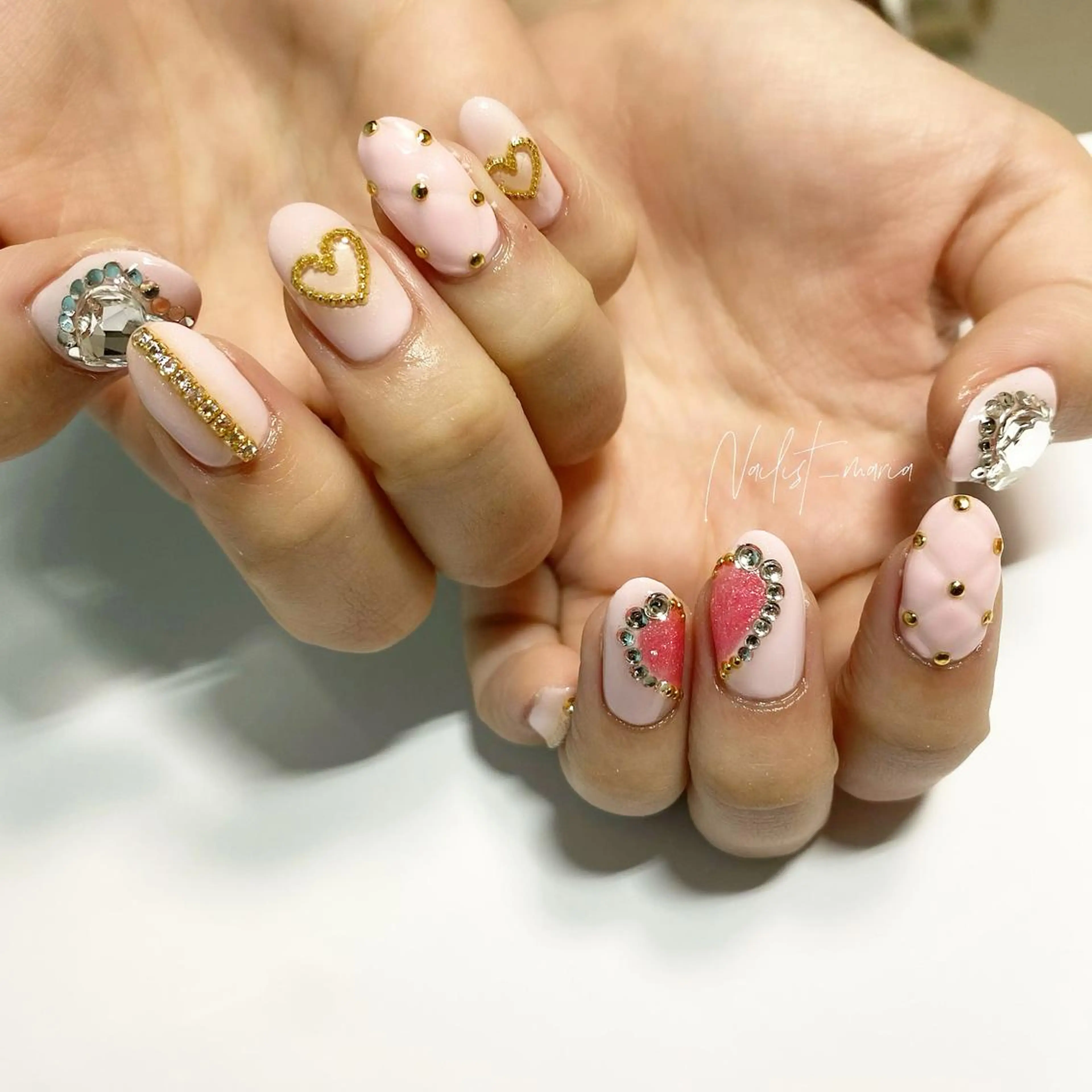 ネイル Beloved Mariaのネイルデザイン