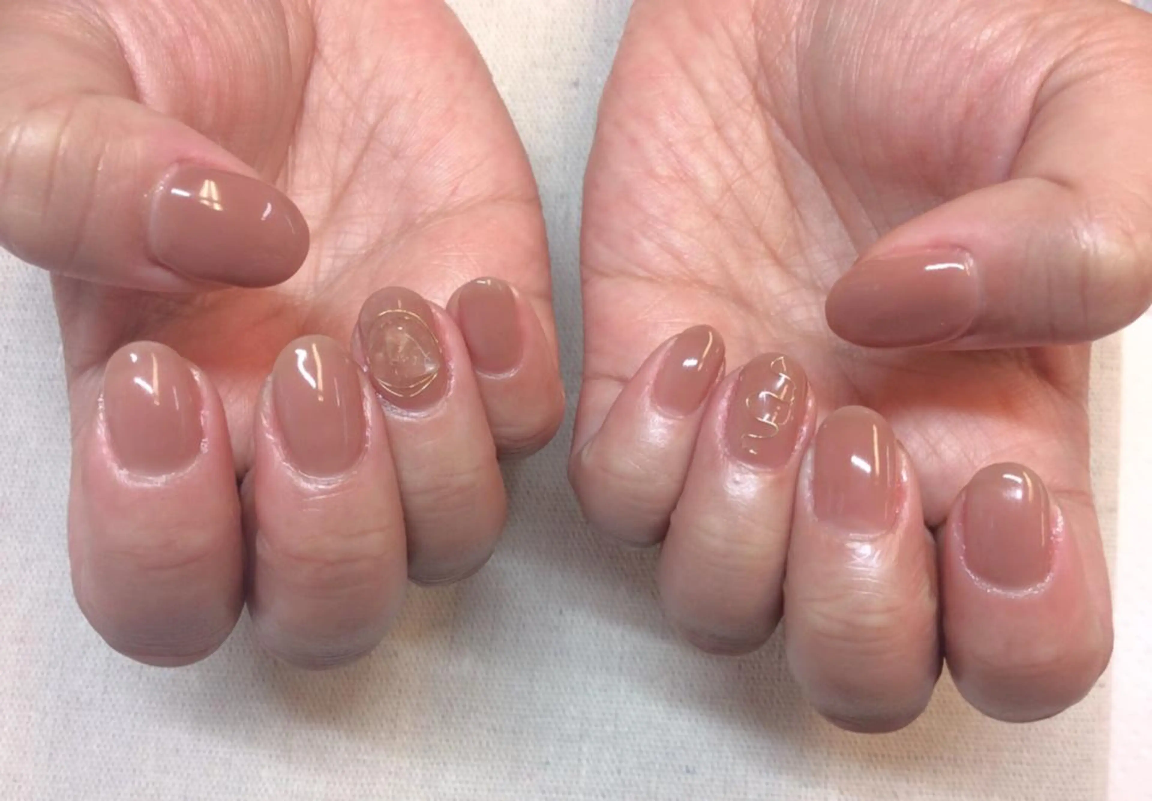 ネイル ワンカラーネイル 新橋 ルキナ スタッフのネイルデザイン