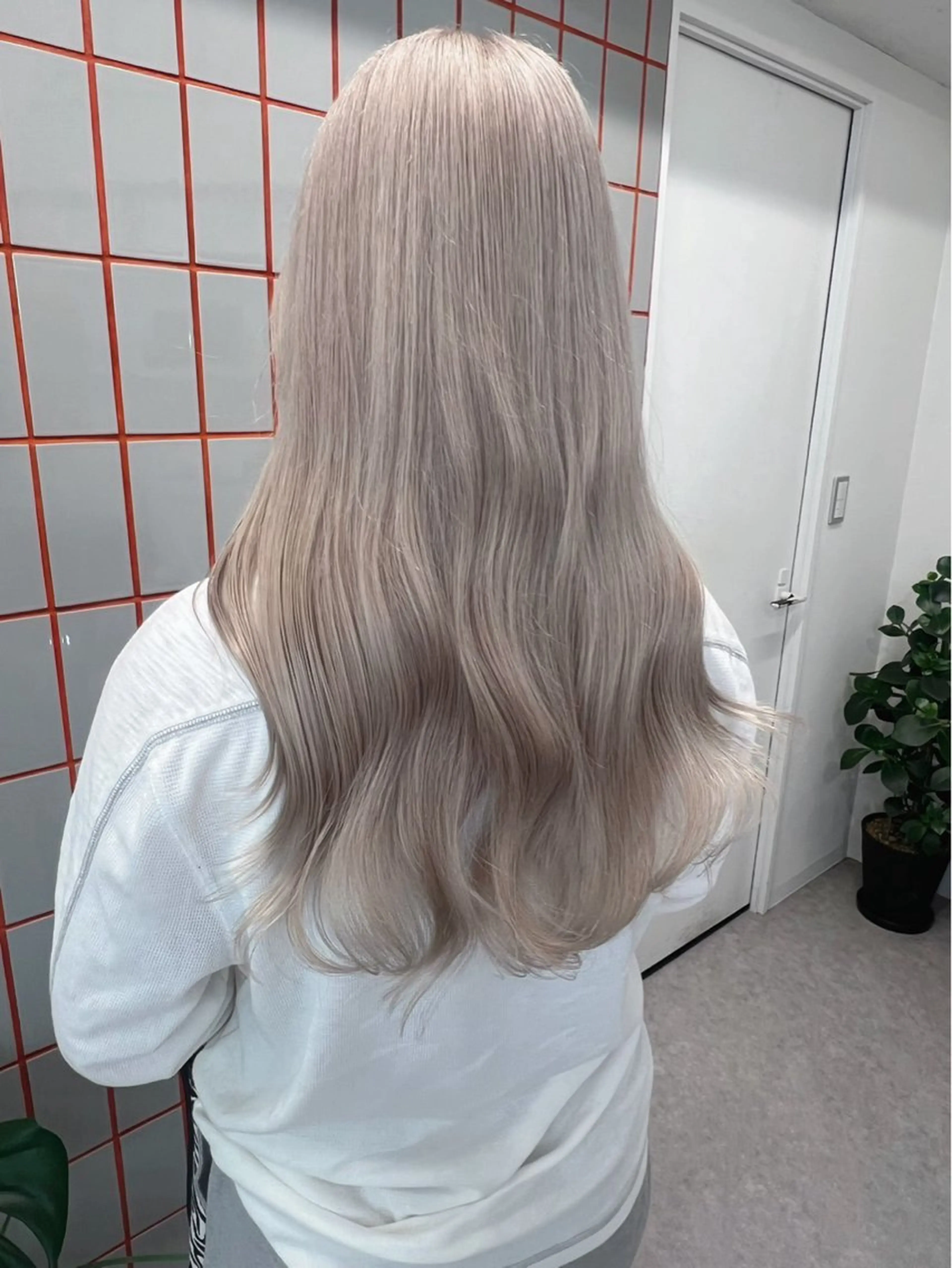 ロング カラー ダブルカラー ハイトーンカラー 🌟カット無料 ボブ森龍哉のヘアスタイル