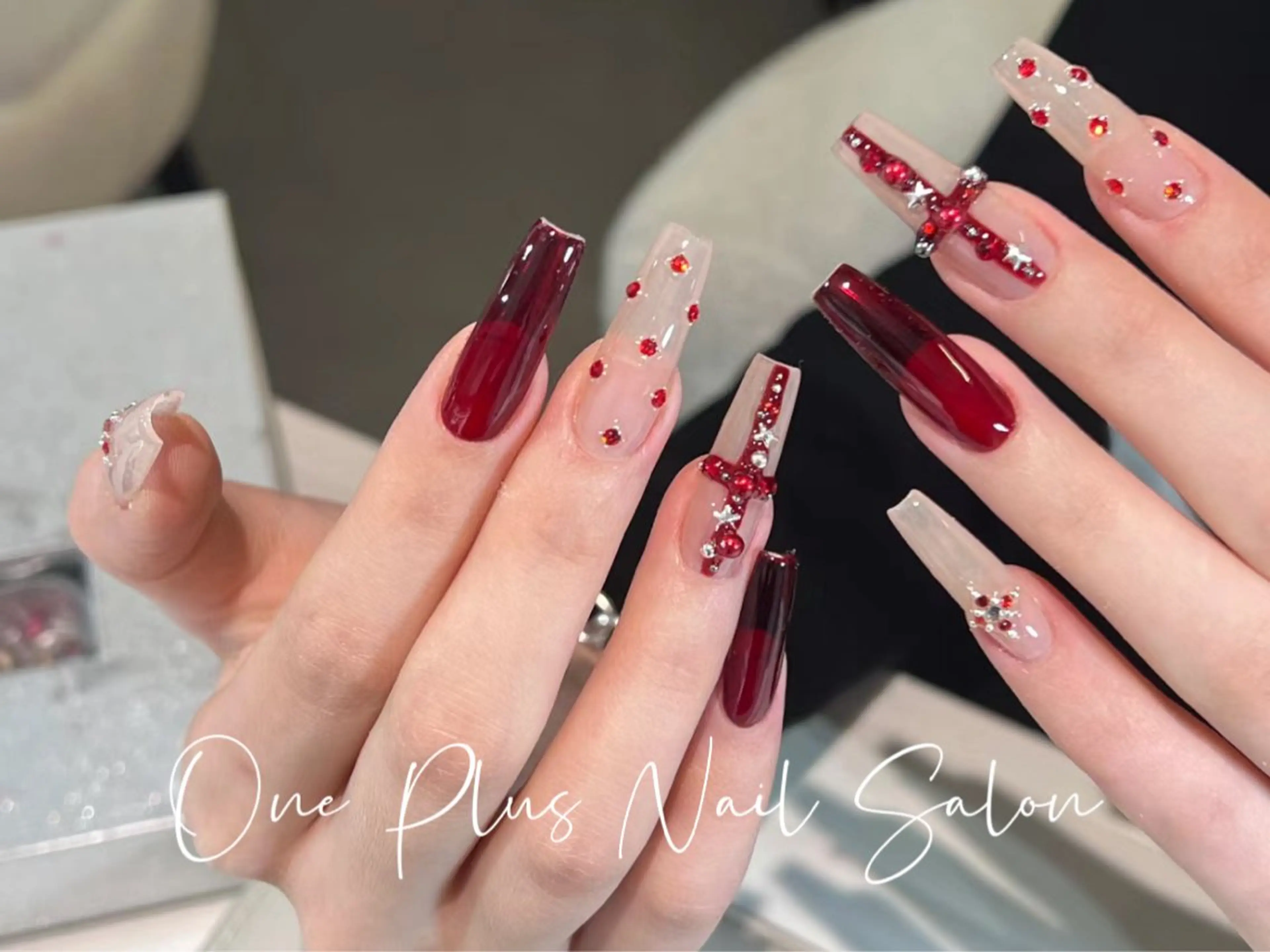 ネイル ハンドネイル One Plus Nail Salonのネイルデザイン