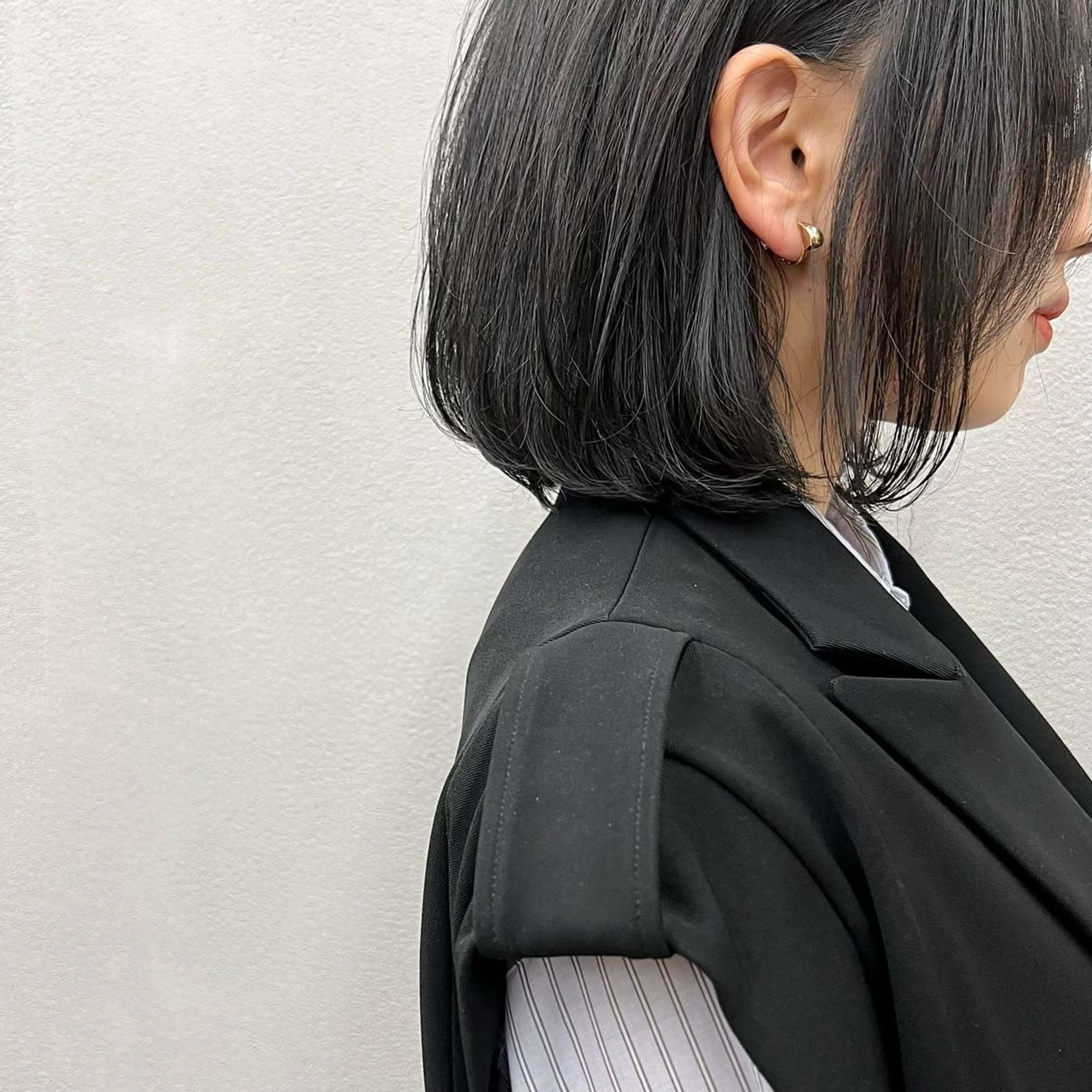 ショート カラー 黒髪 ブルーカラー ブルーブラック ボブ カット ヘアカラー トリートメント 🌱小顔魅せショート 髪質改善カラー/泉綺のヘアスタイル