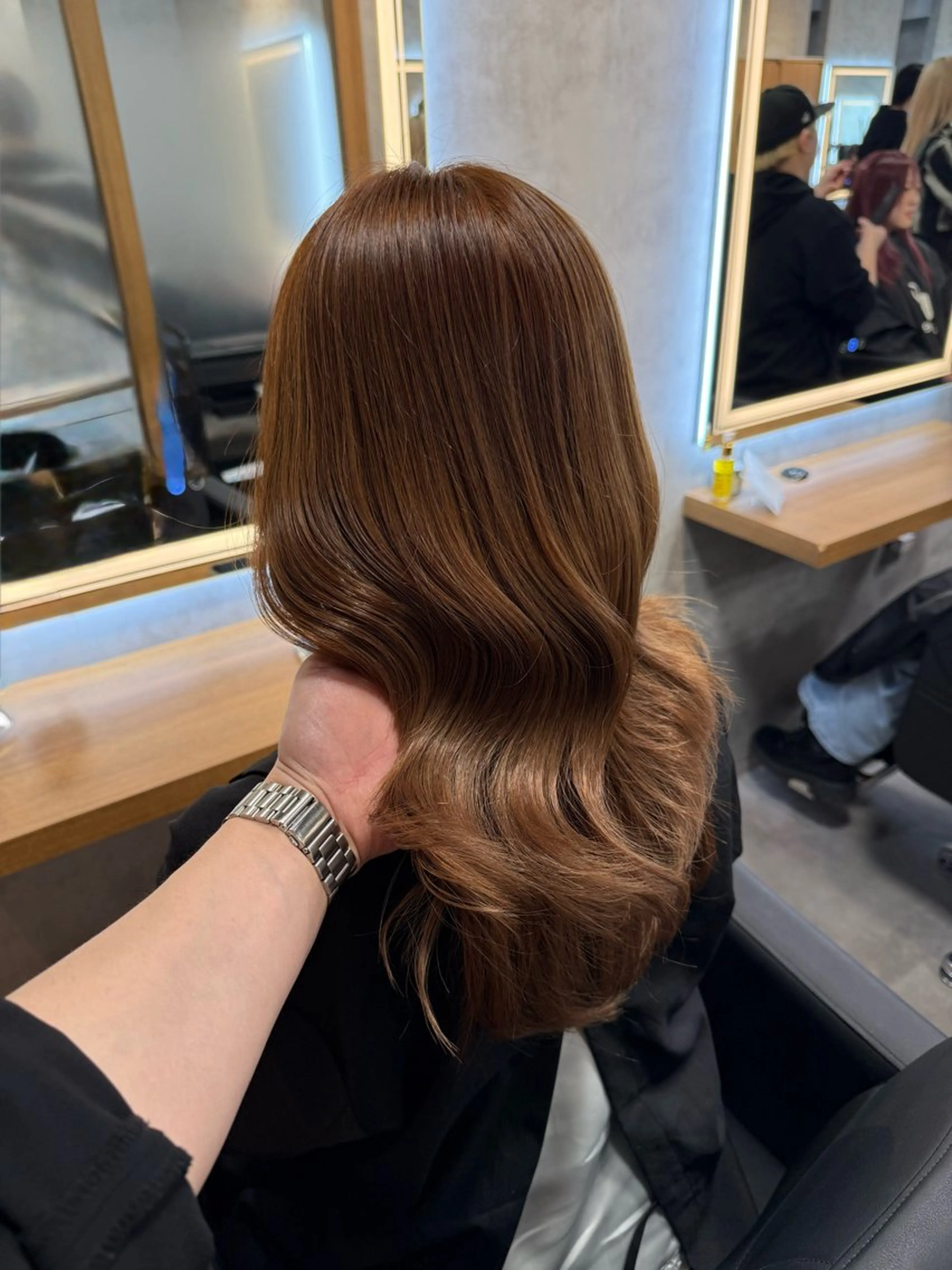 ロング カラー ヘアアレンジ カット ヘアカラー トリートメント ヘアセット レイヤー×透明感カラ ーHAYATOのヘアスタイル