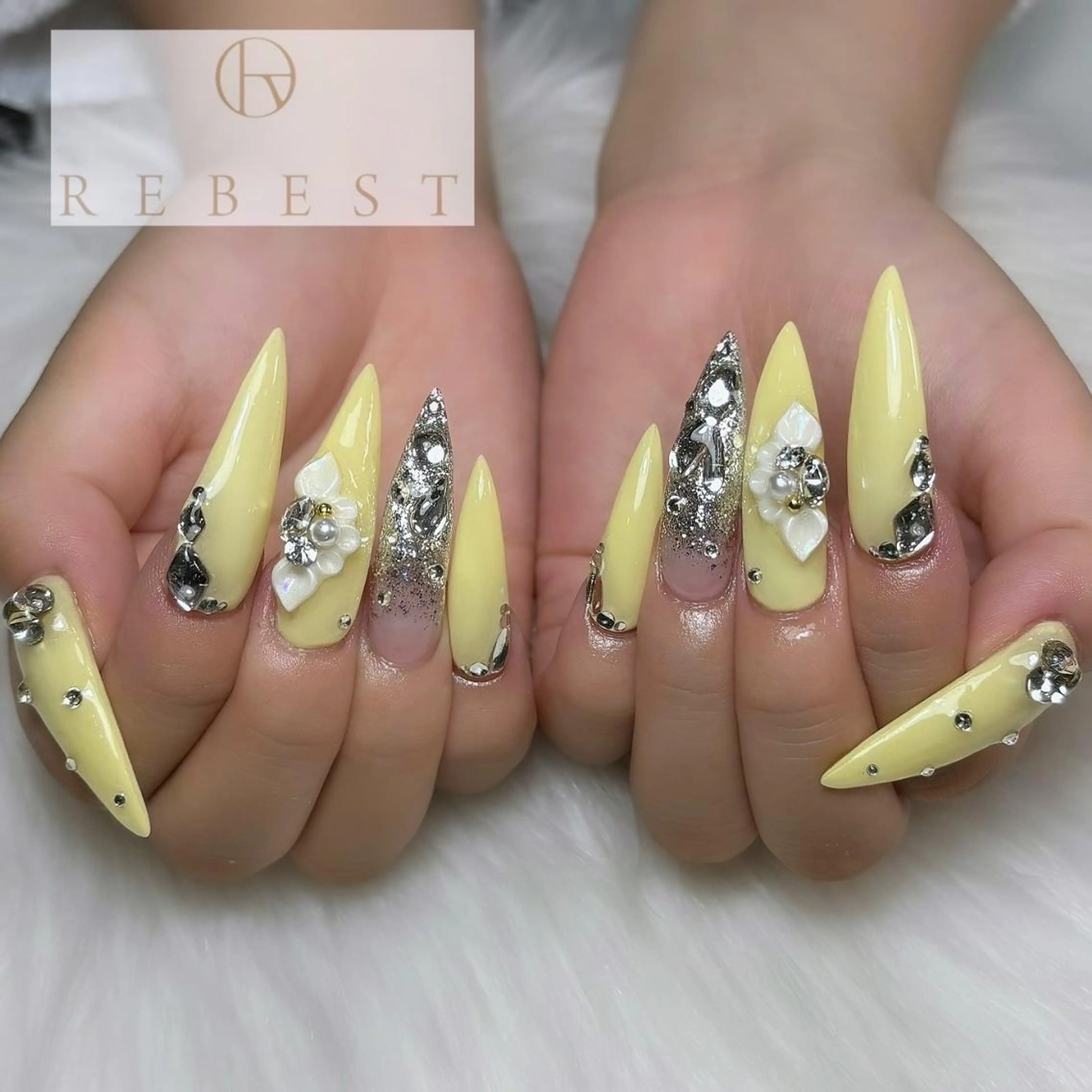 ネイル ハンドネイル -Rebest- NAIL心斎橋店💎のネイルデザイン