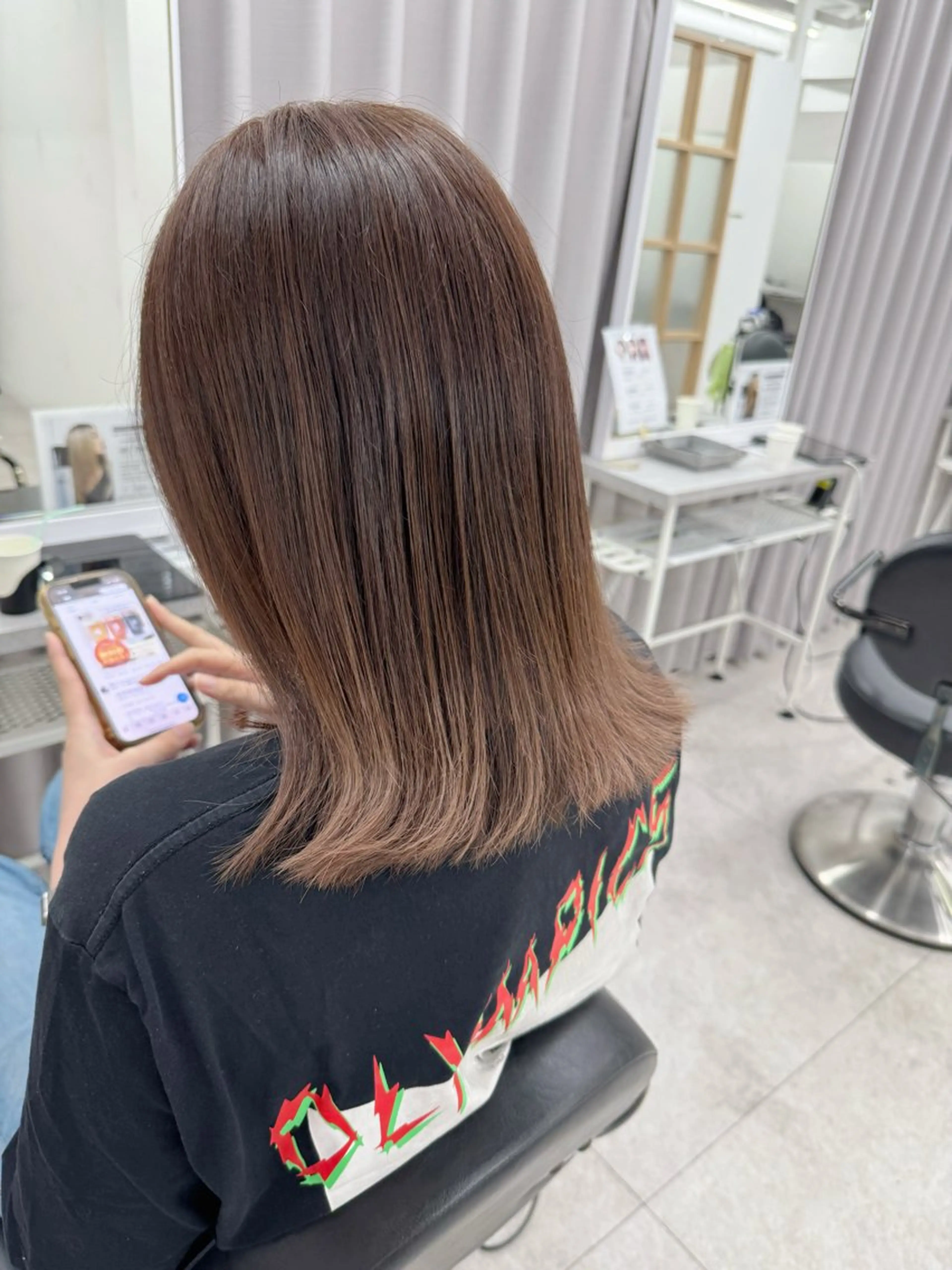 セミロング カラー 透明感カラー 髪質改善 fhami 店長 髪質改善　DAITOのヘアスタイル