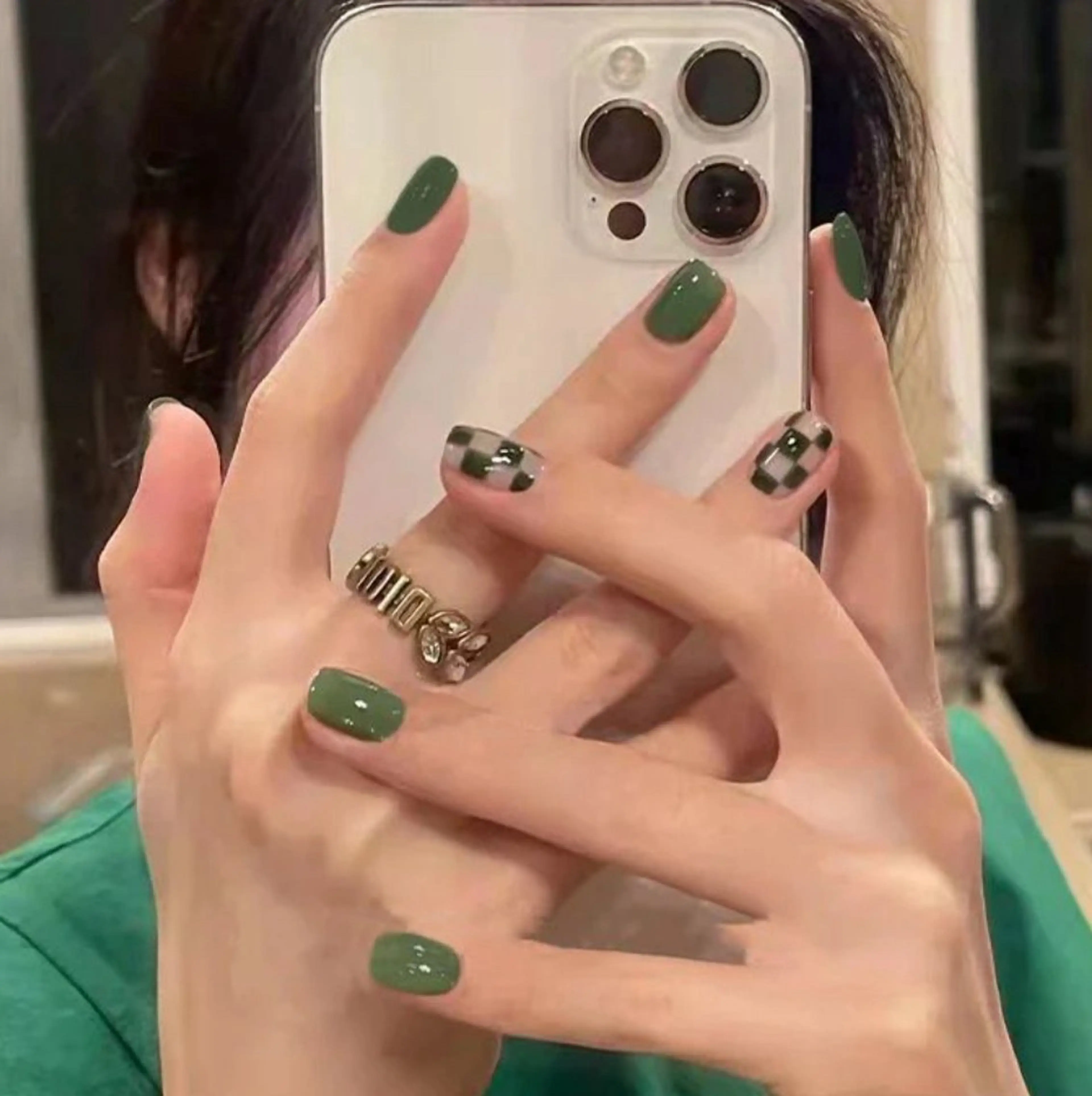 ネイル Queen Nail 柏店　クイーンネイルのネイルデザイン