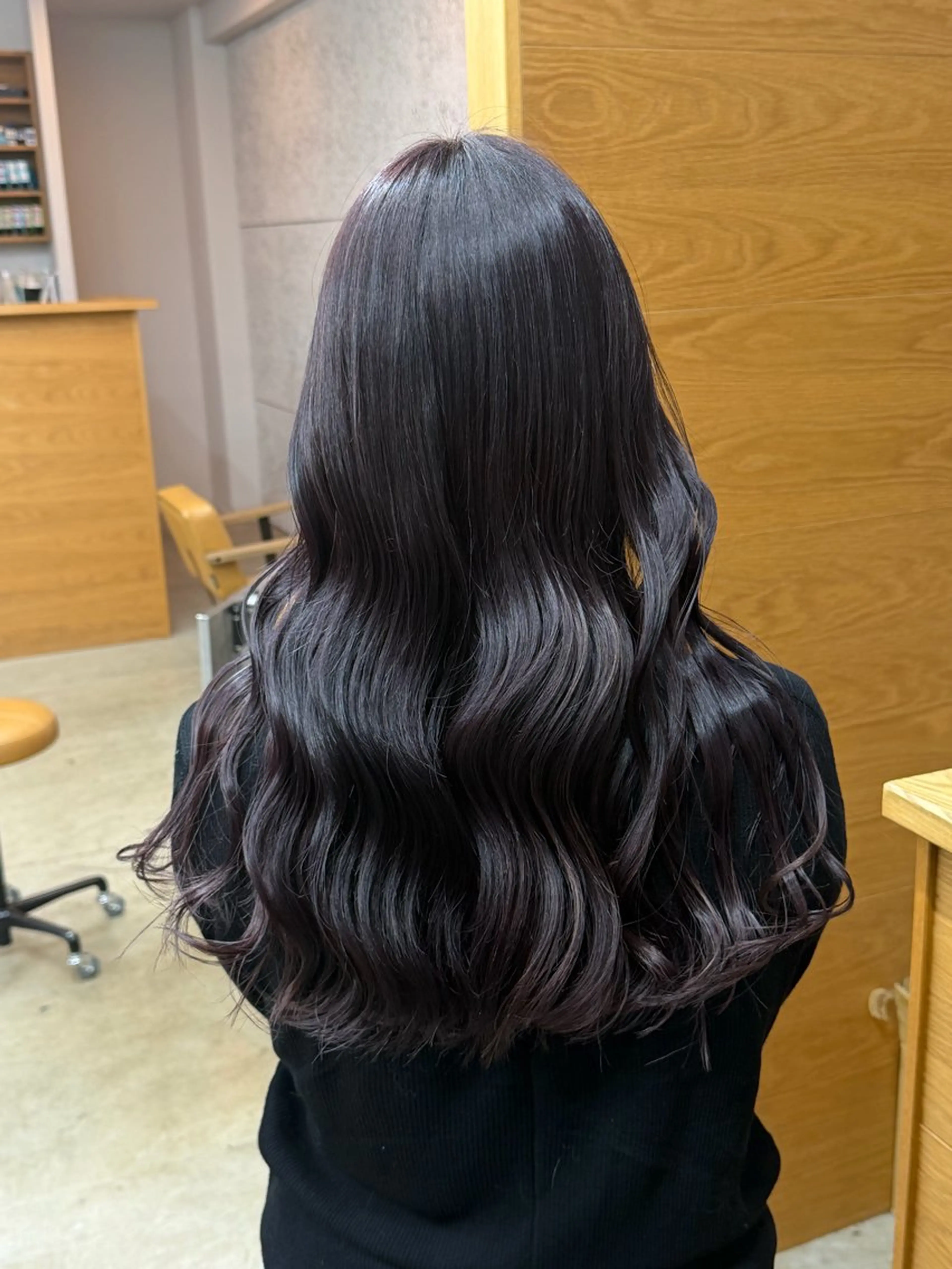 ロング SEE-SAW． MANAKAのヘアスタイル