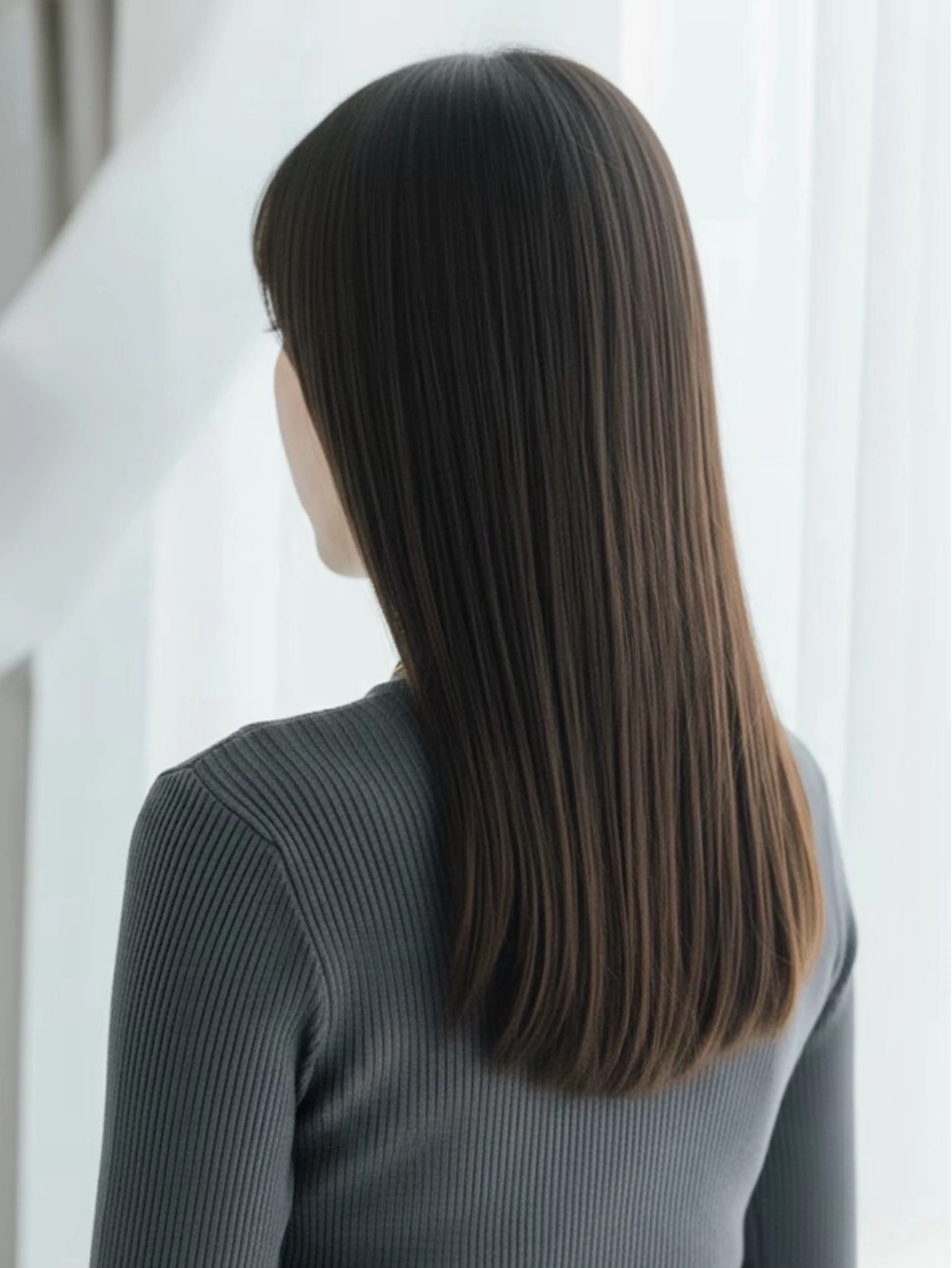 セミロング カラー 中澤 來美のヘアスタイル