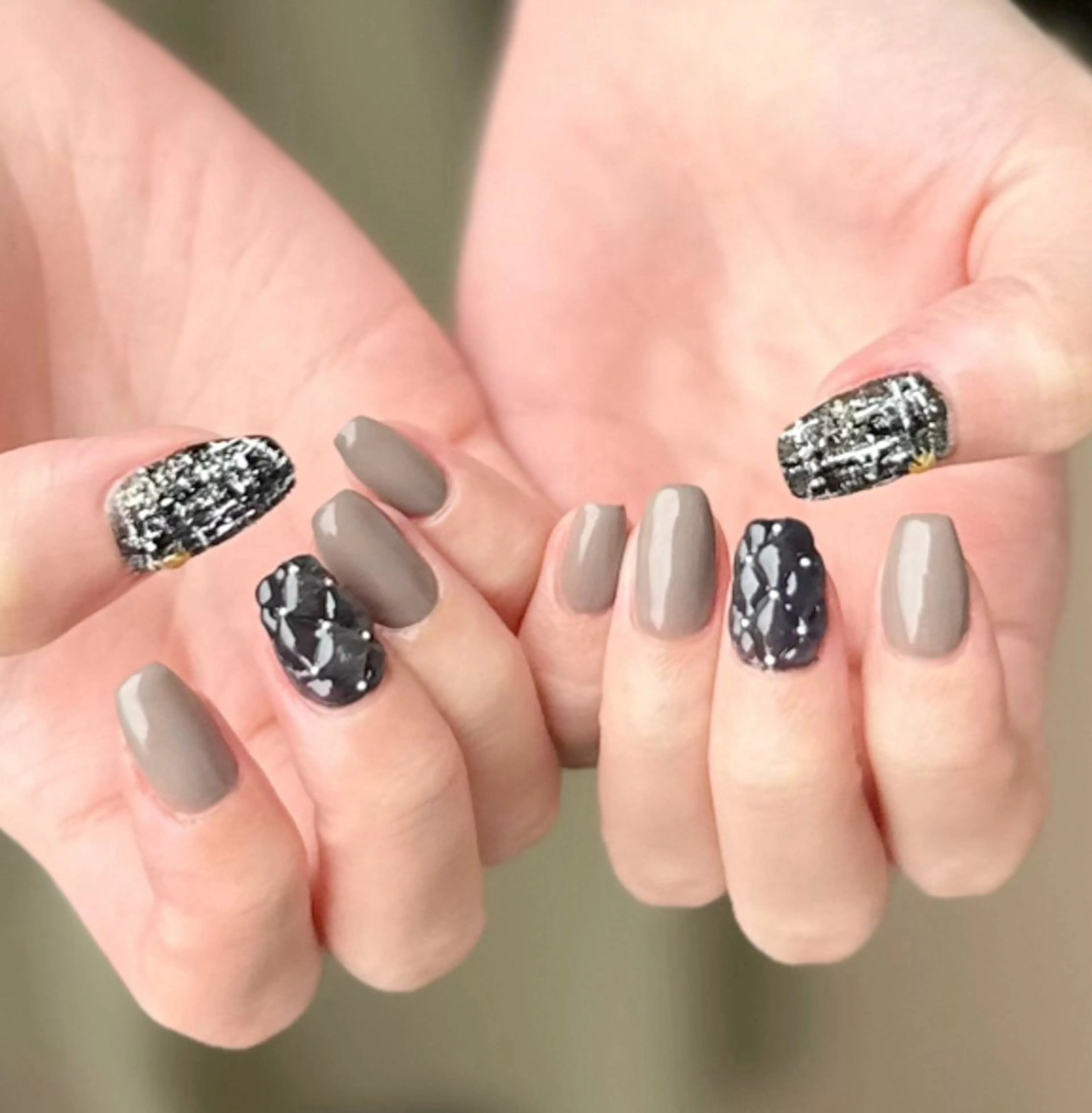 ネイル 新山 聖のネイルデザイン