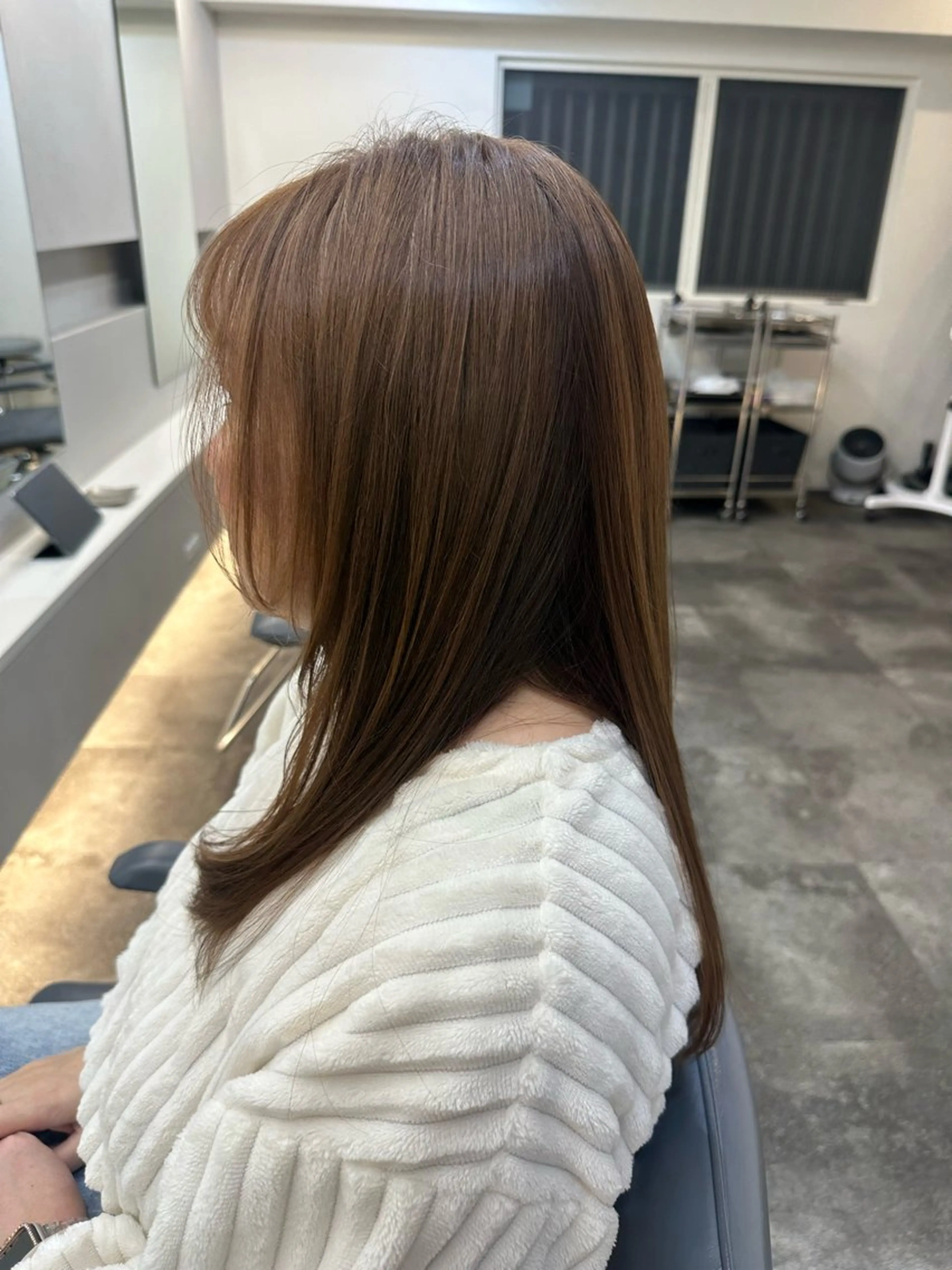 セミロング ルナ/ SYS by fitのヘアスタイル