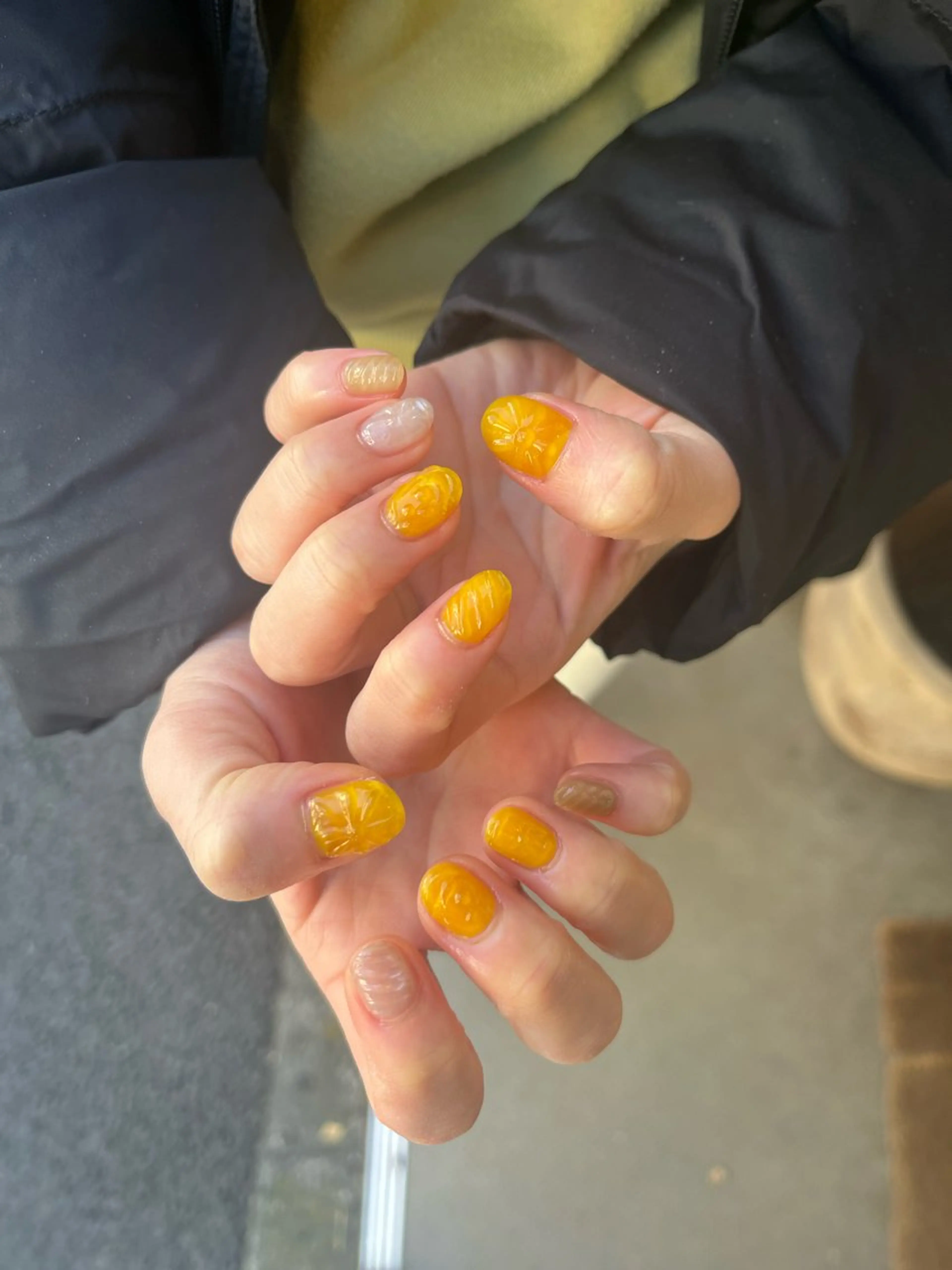 ネイル ハンドネイル AT.1011 (ハルカ)のネイルデザイン