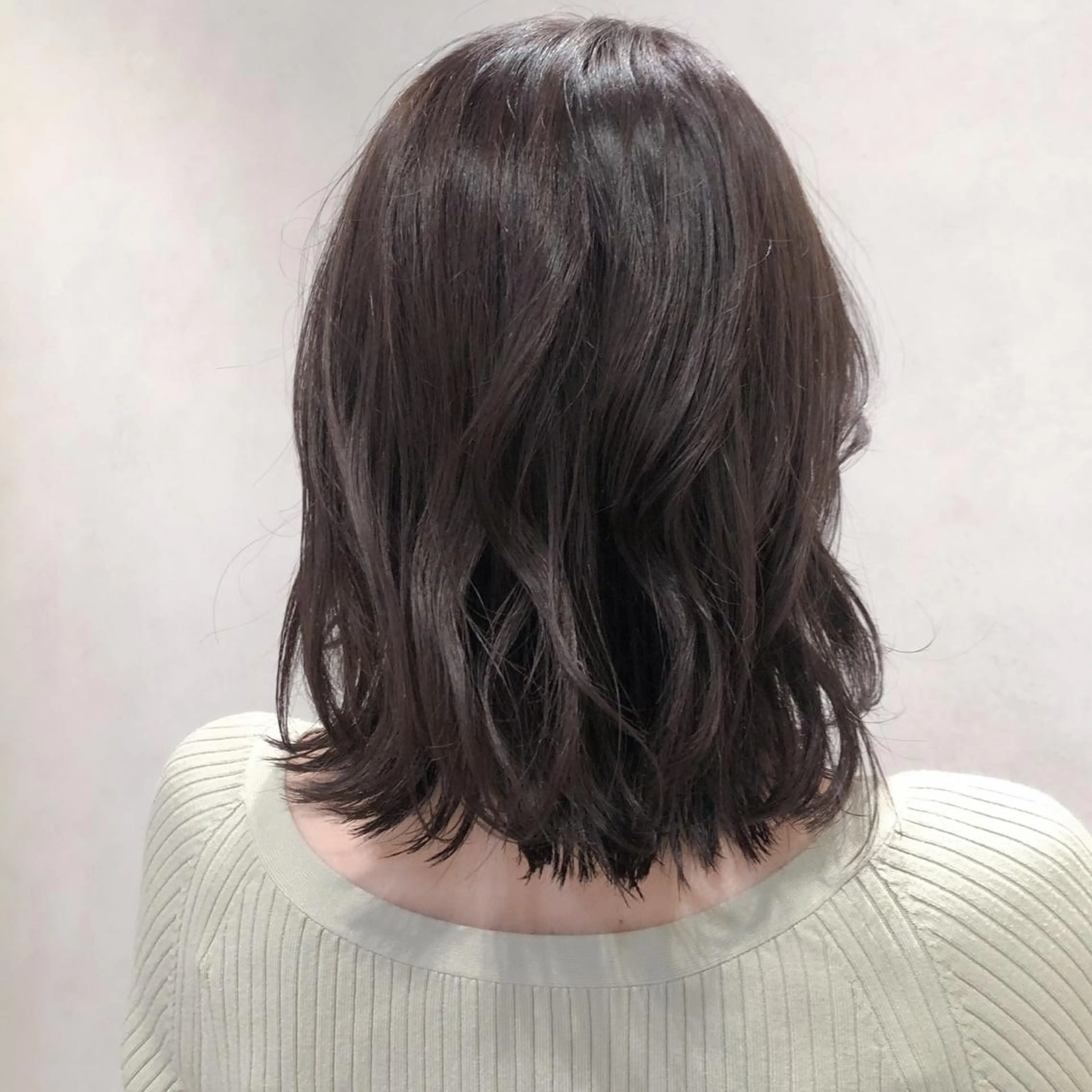 【うるつや】やわらか透明感カラー+幹細胞TRまたはReFa-Veenaマイクロバブルの写真