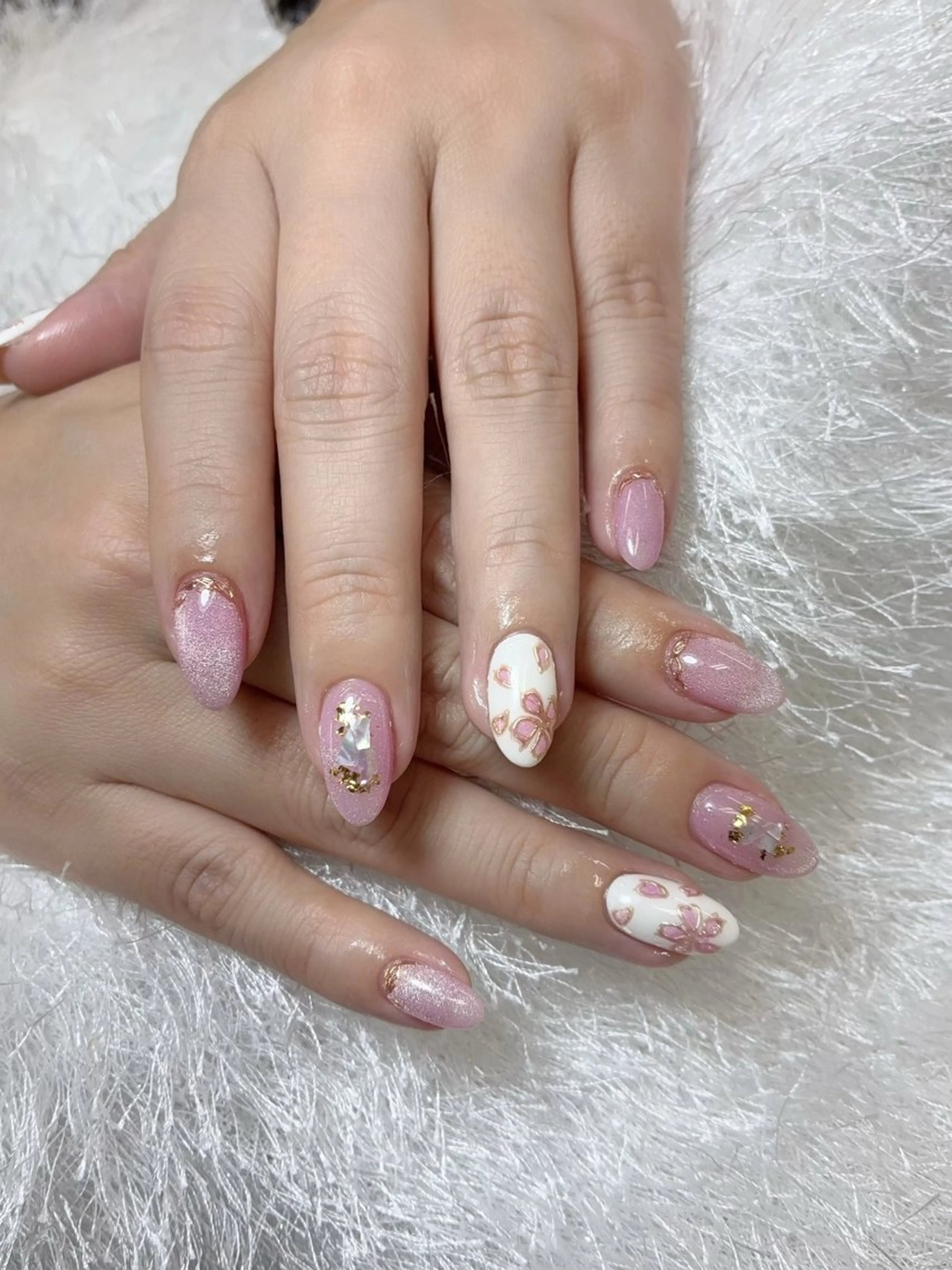 ネイル ハンドネイル 佐藤 依娜のネイルデザイン