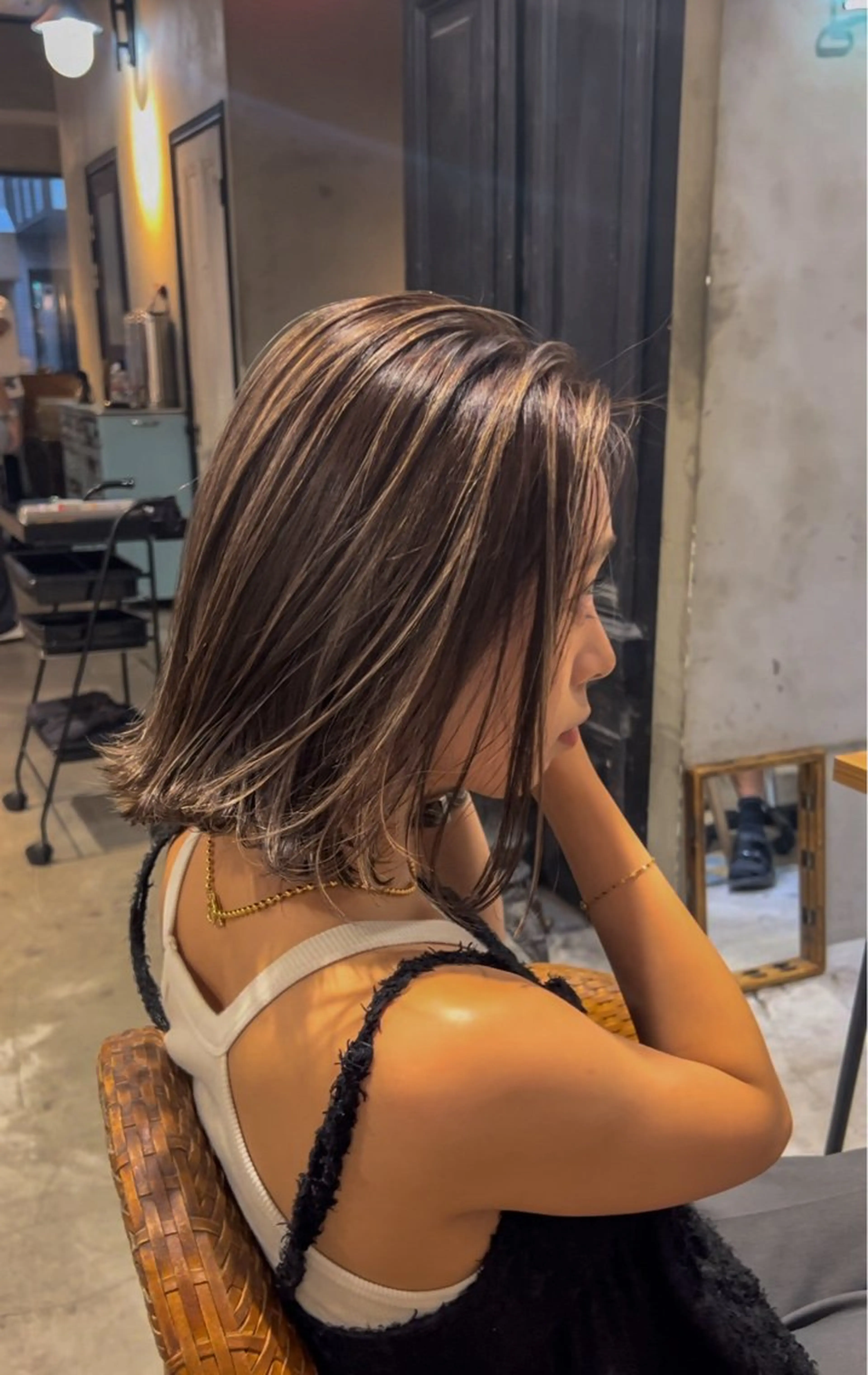 セミロング カラー カット ヘアカラー トリートメント 海外デザイン🇺🇸 石渡諒太のヘアスタイル