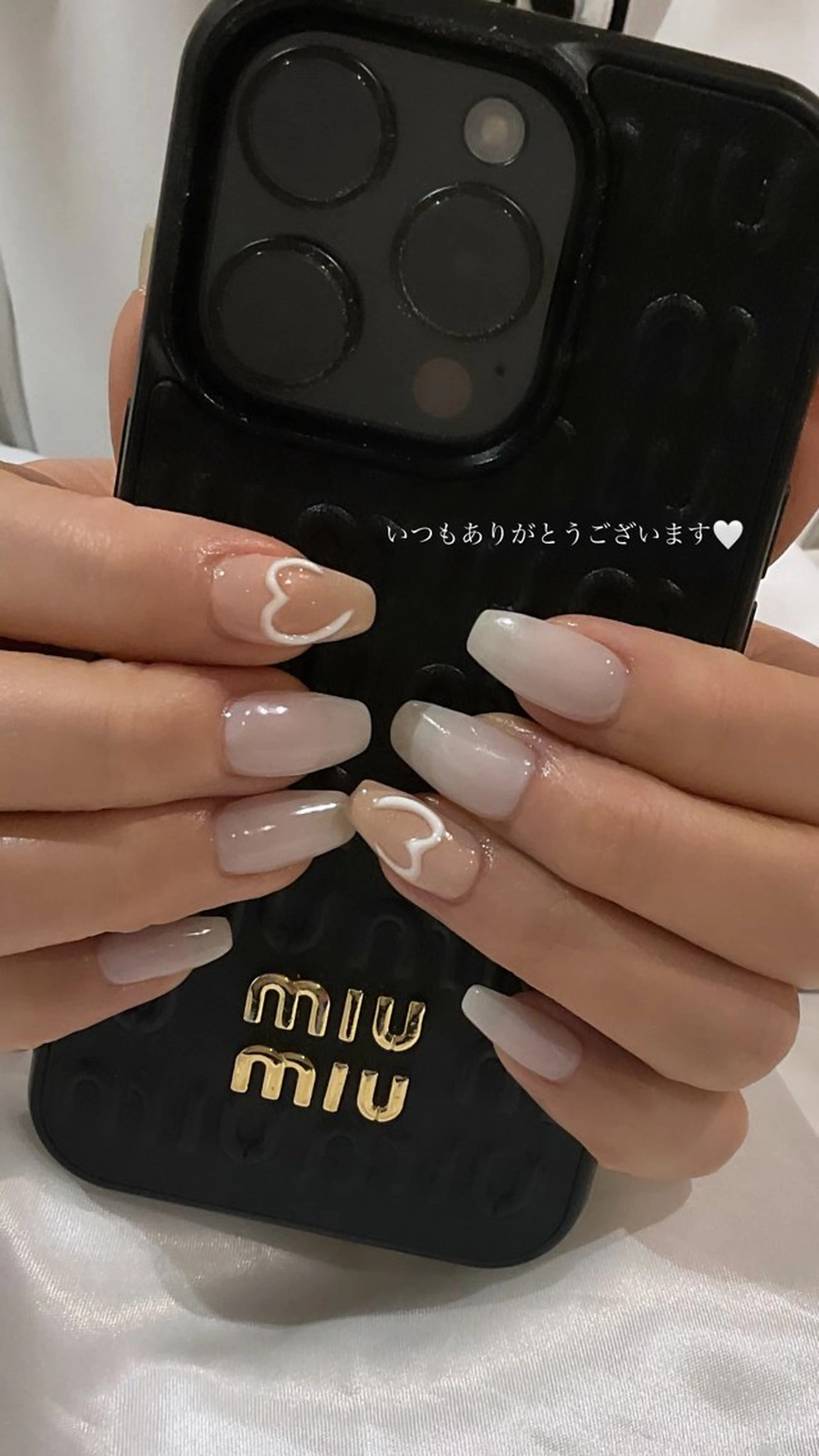 ネイル ハート ぷっくりネイル mochi. nail🌿のネイルデザイン