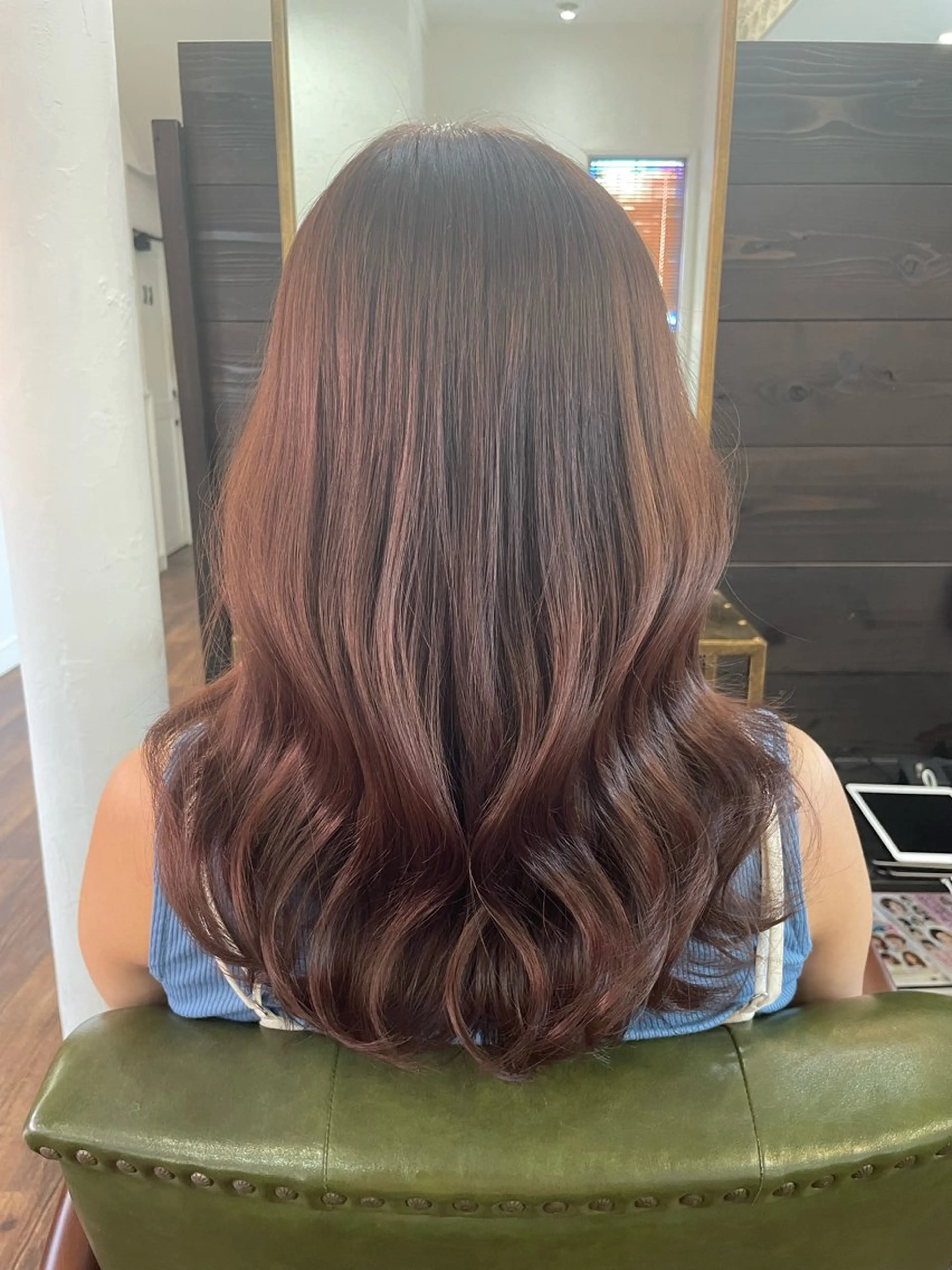 ロング カット ヘアカラー トリートメント 下林 雅明のヘアスタイル