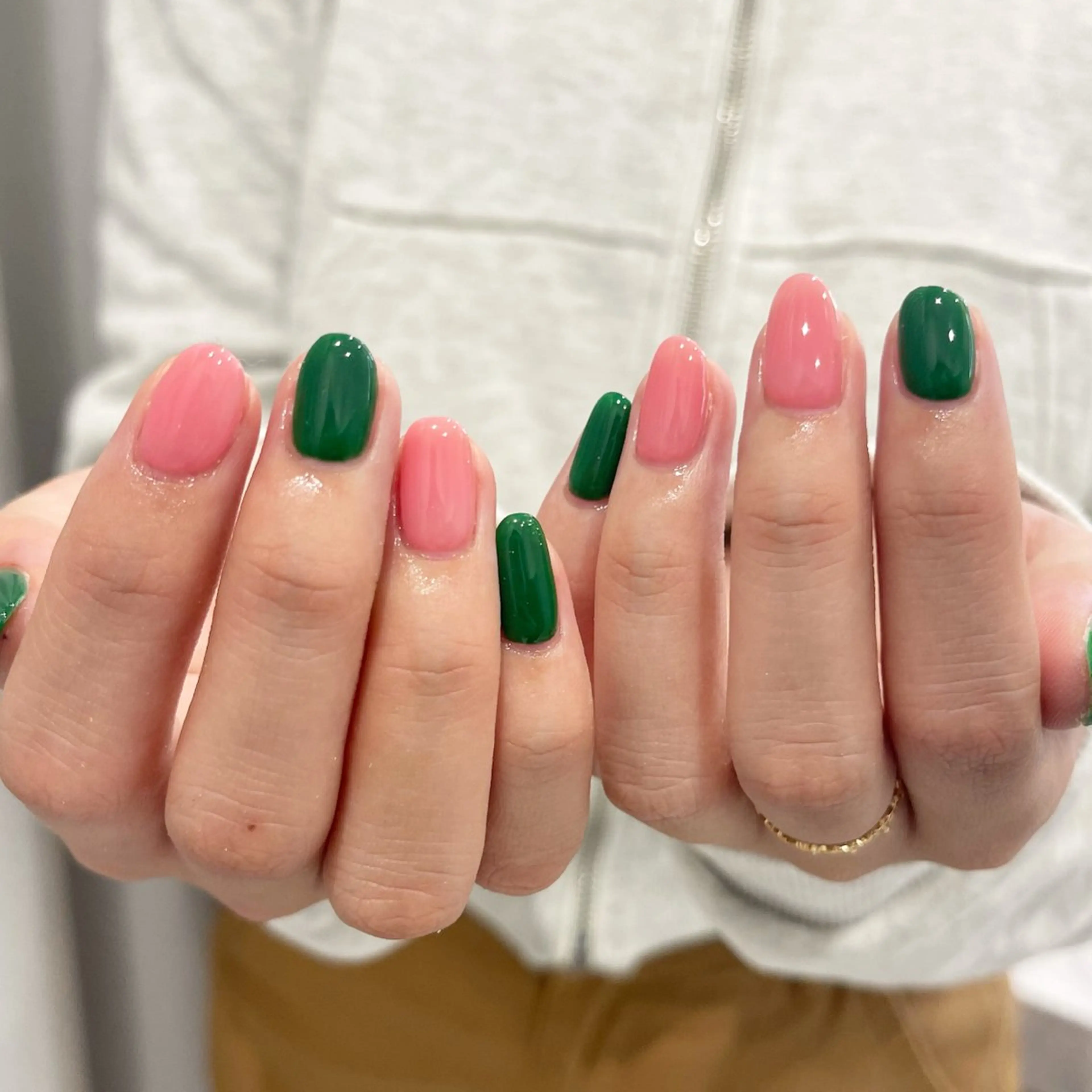 ネイル ワンカラーネイル フットネイル 🧁fein. nana🩵のネイルデザイン