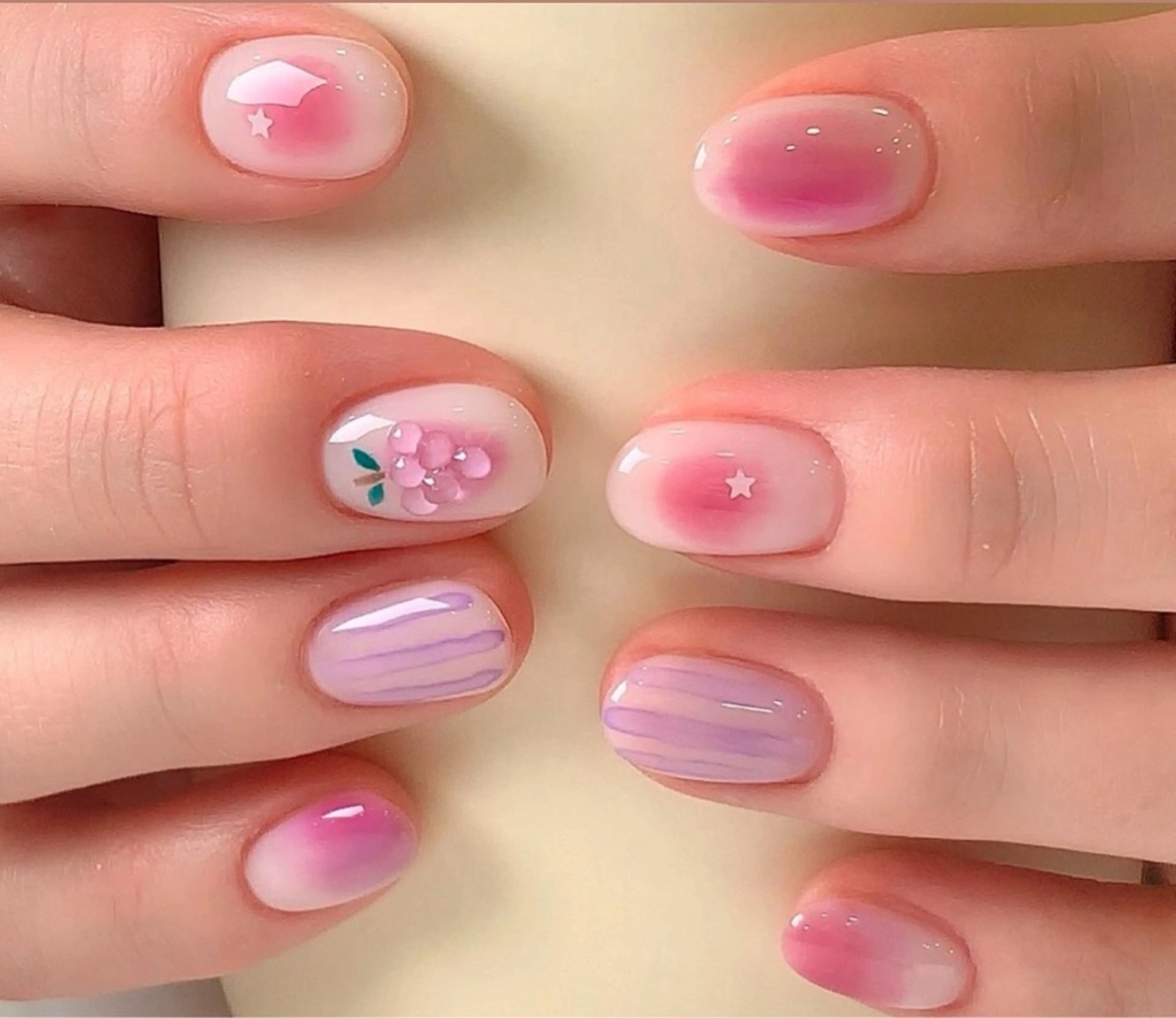 ネイル アートネイル オーロラネイル チークネイル フレンチネイル ガラスフレンチ 🎀🎀YooLi Nail Salonのネイルデザイン