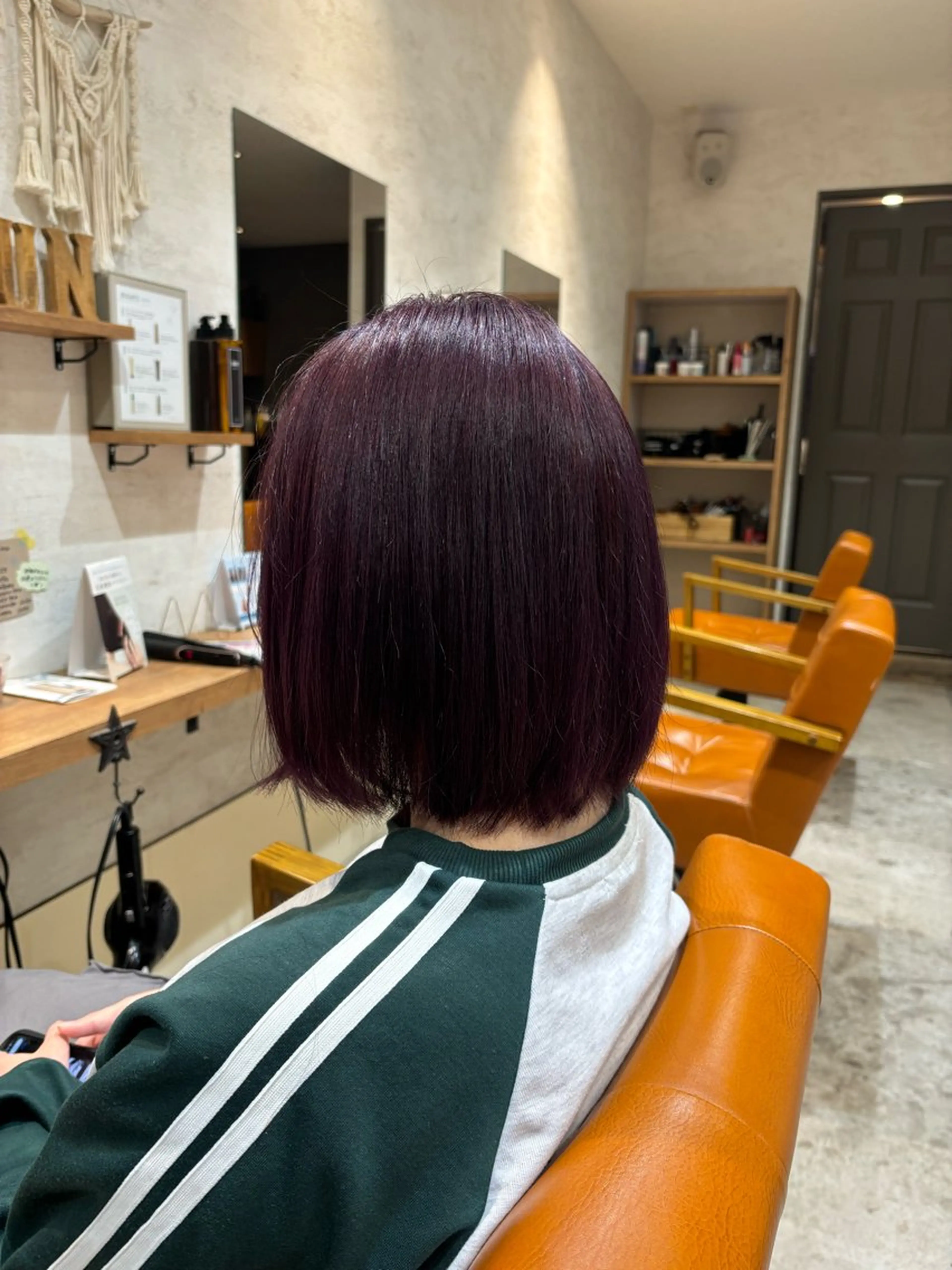 ショート ヘアカラー 小玉 唯依のヘアスタイル