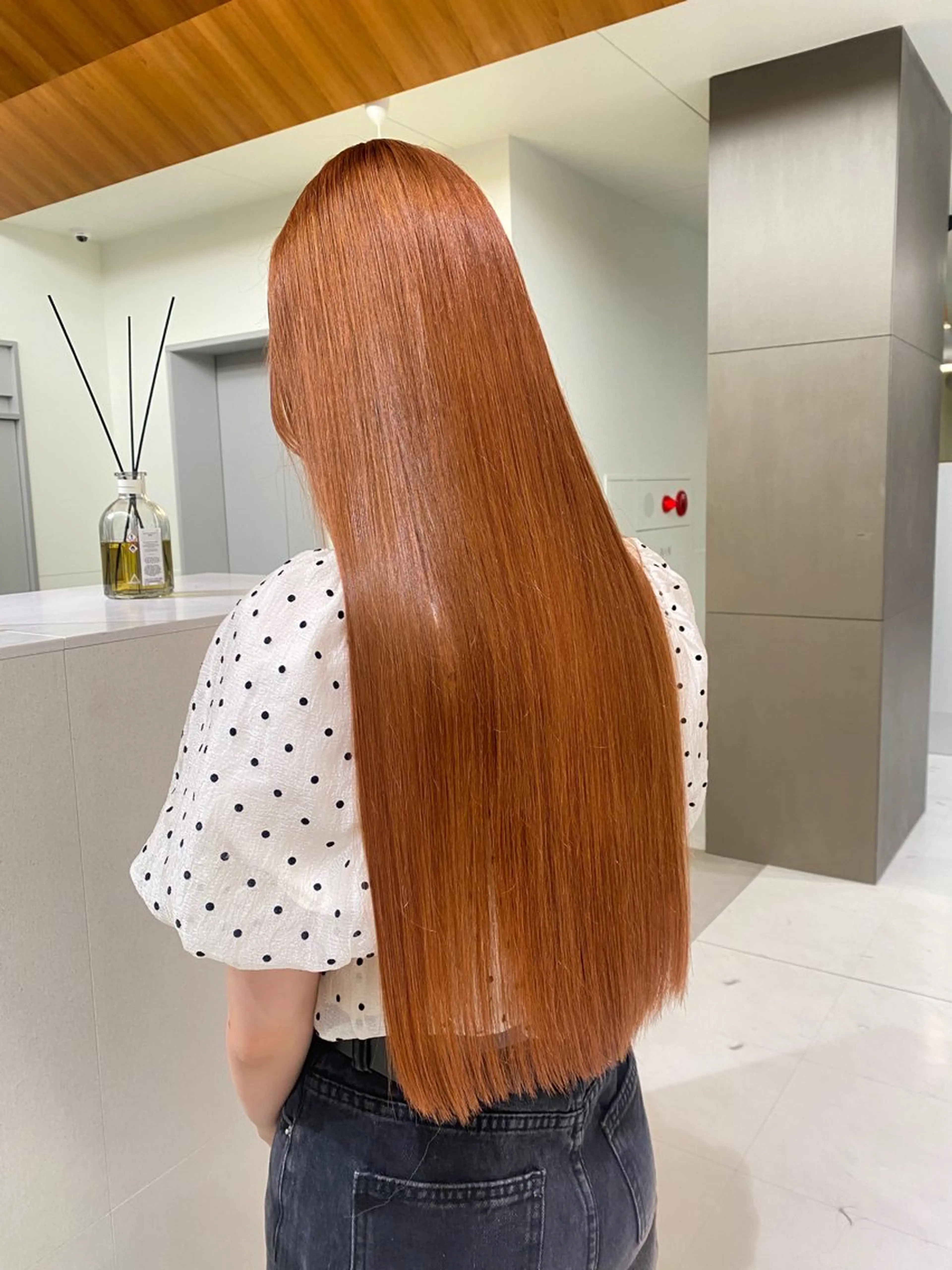 ロング カラー 高発色ブリーチ/ ハイレイヤー🪽aiのヘアスタイル