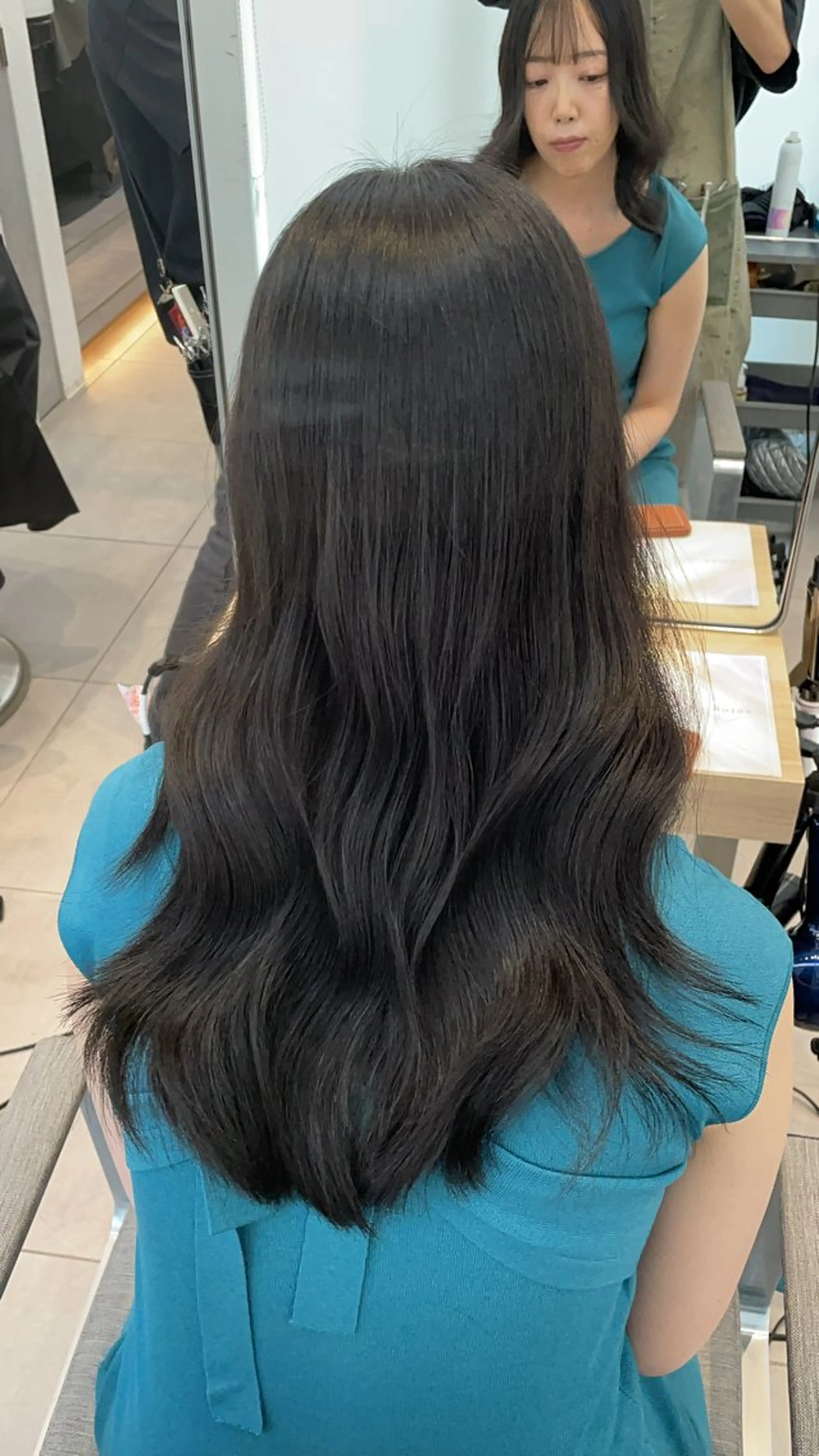 ロング カラー 髪質改善 ✨髪質改善✨美髪 矯正🫧小泉のヘアスタイル