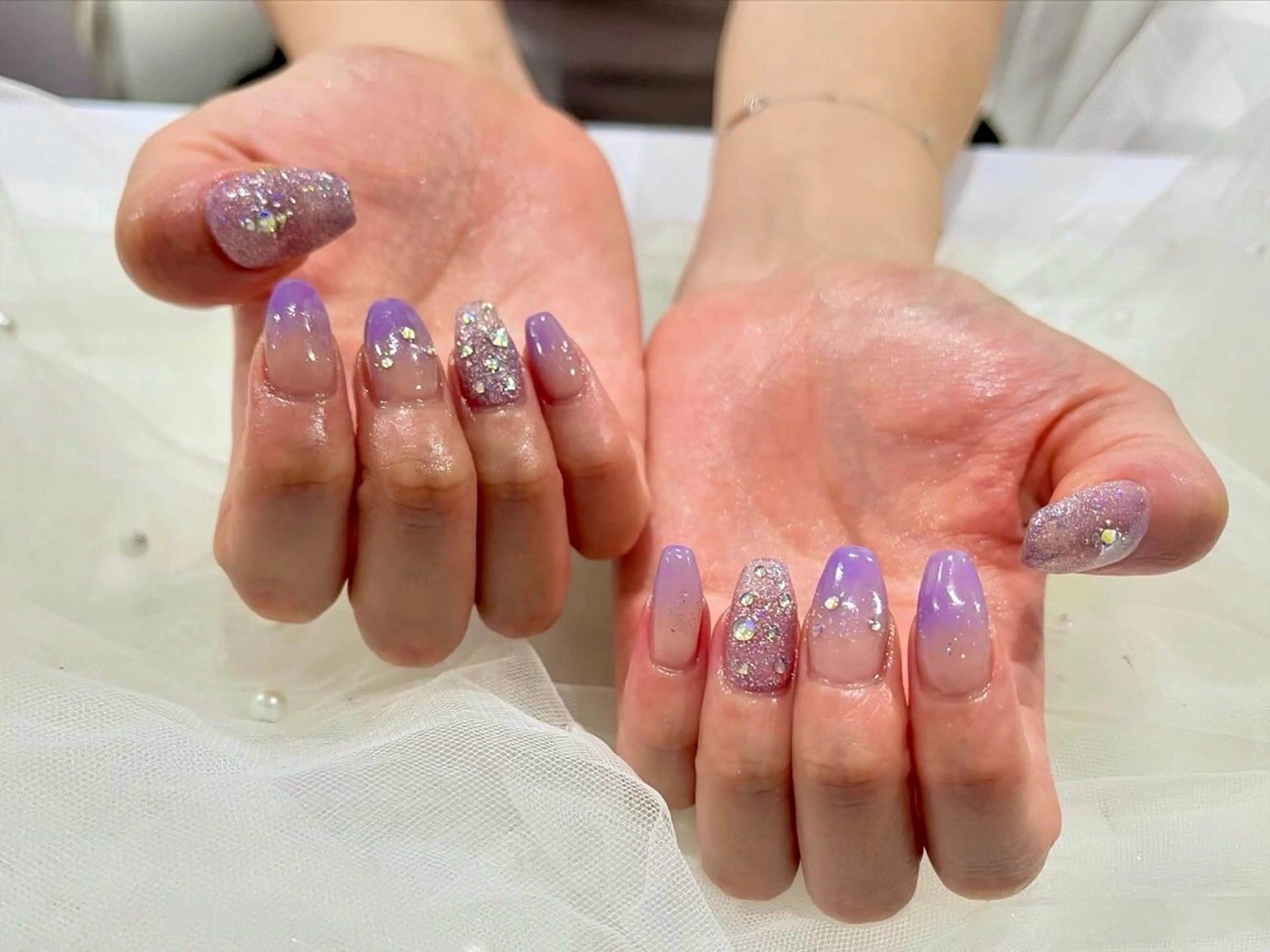 ネイル グラデーション パープル ハンドネイル Nail salon Cielel⟡Ayaのネイルデザイン