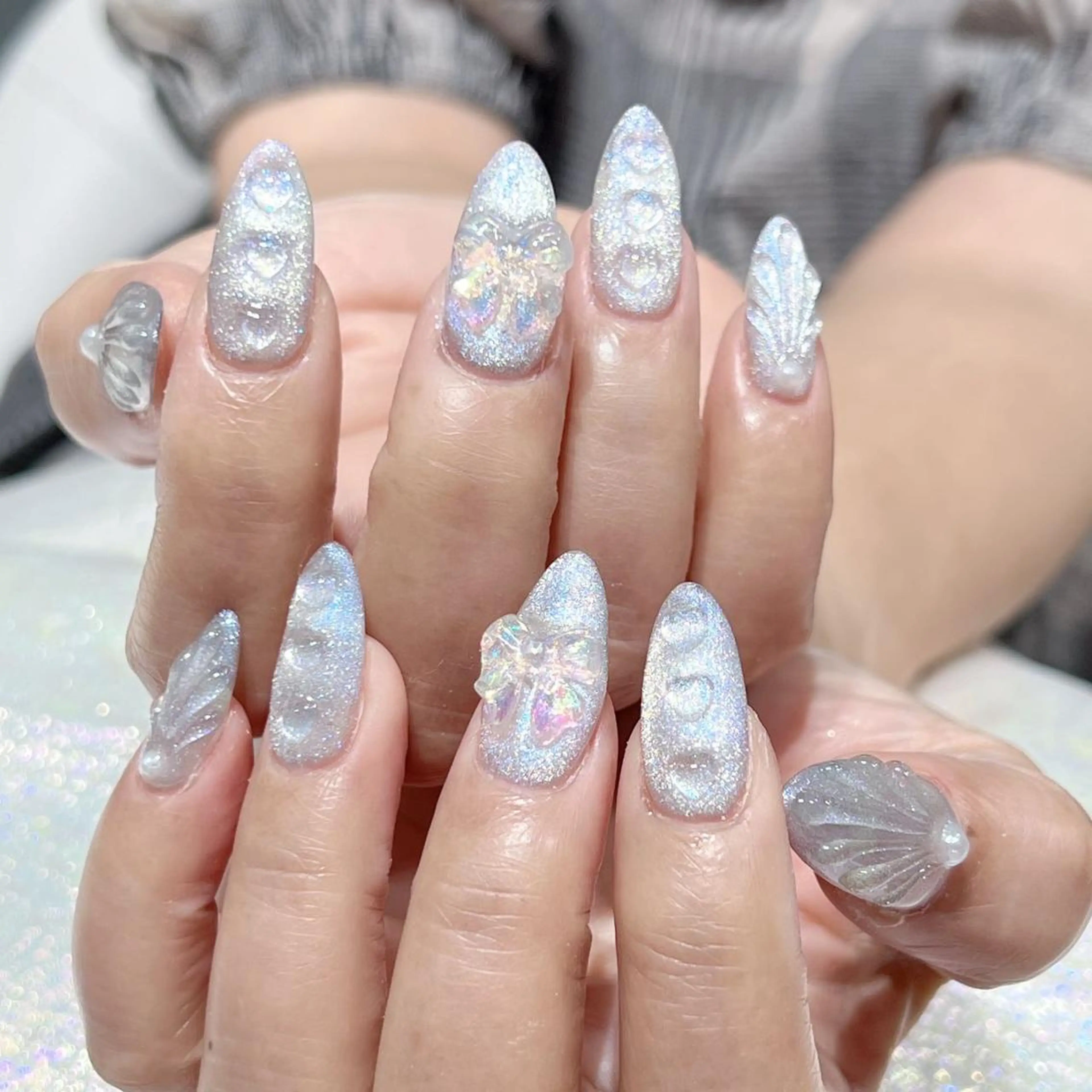 ネイル アートネイル 長さ出し ネイルチップ Queens みなみのネイルデザイン