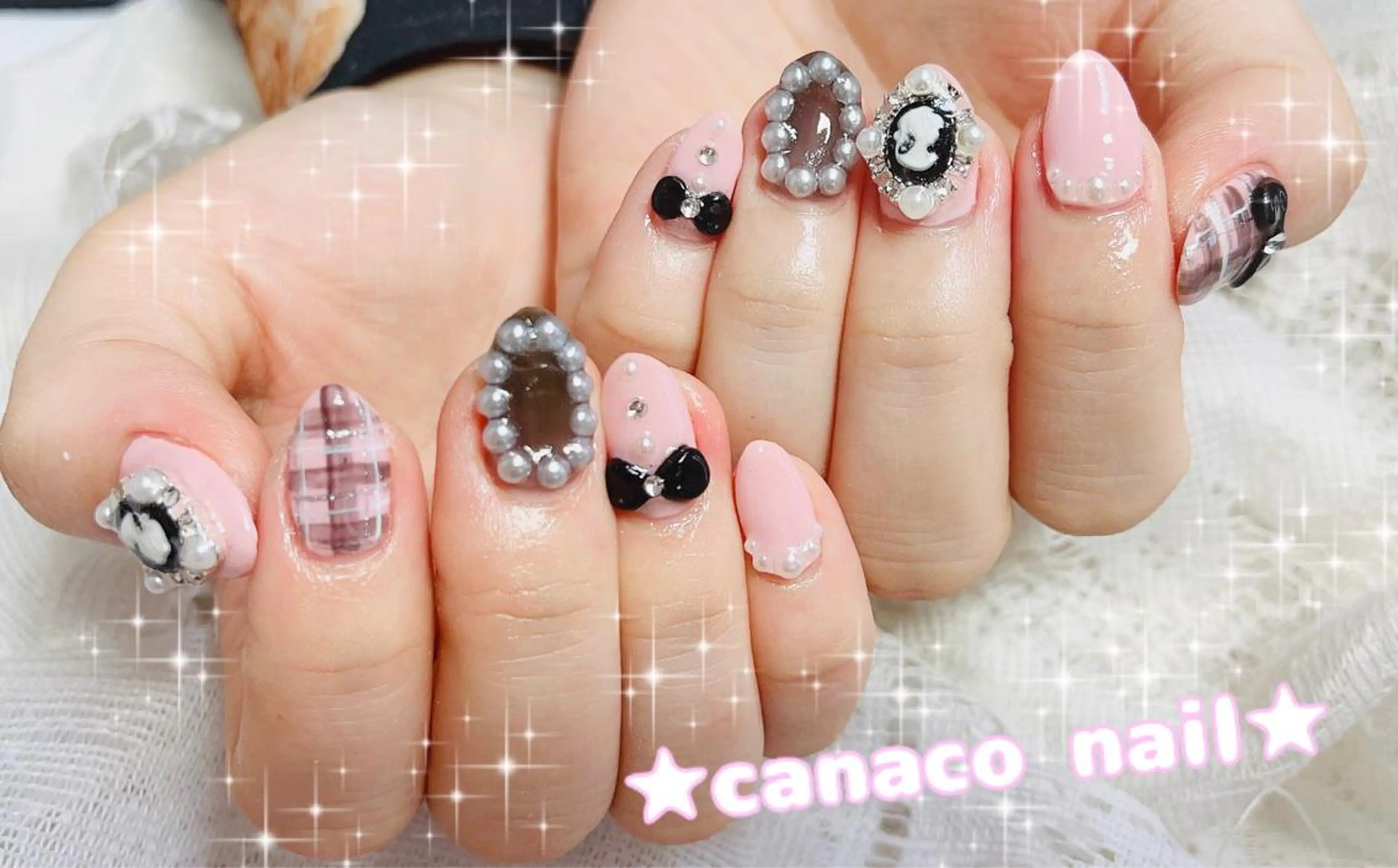 ネイル アートネイル ジェルネイル ガーリー パラジェル ピンク ハンドネイル ハンドケア ベテランネイル cnc nailのネイルデザイン