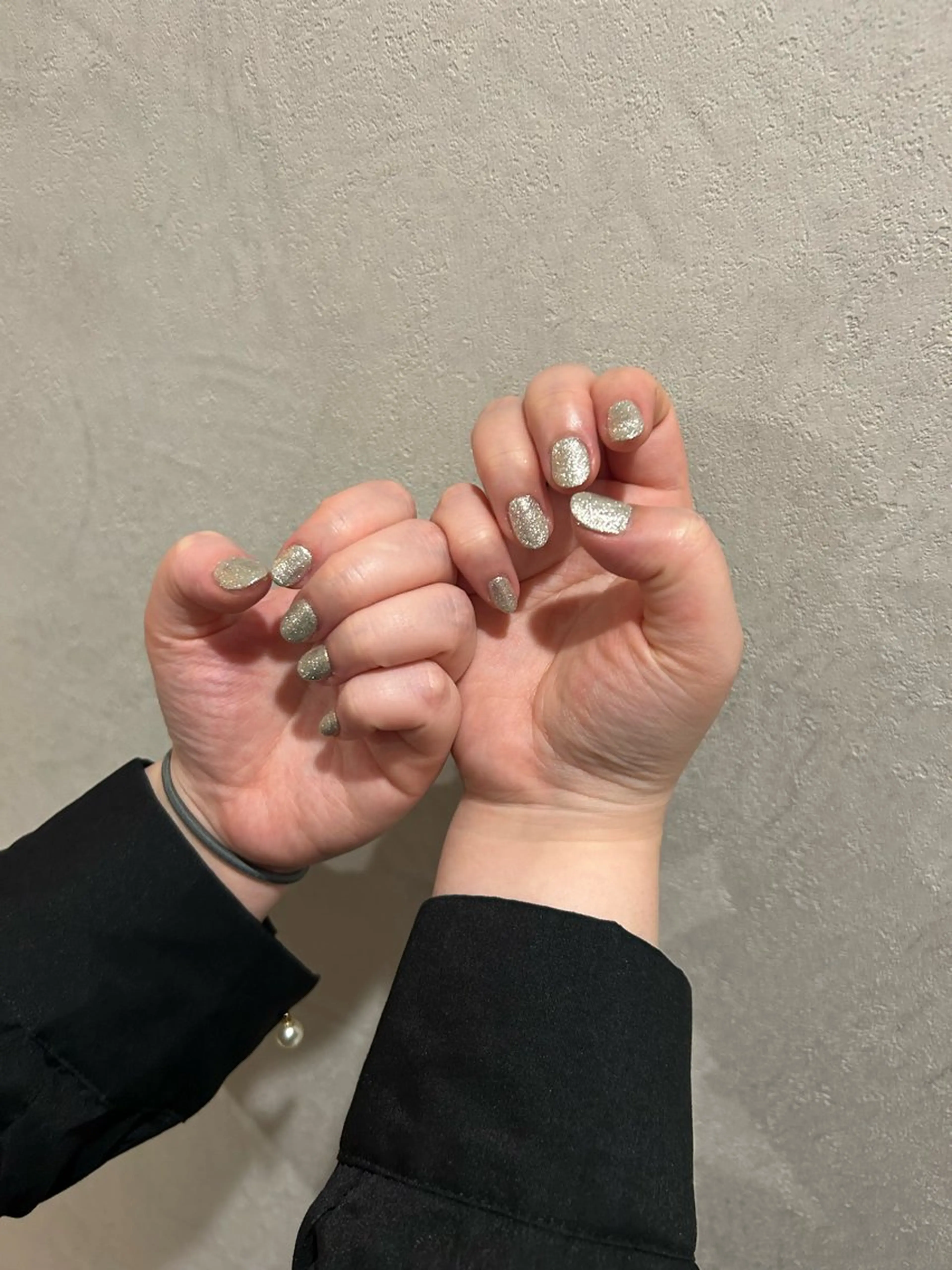 ネイル ラメ(グリッター) ワンカラーネイル シルバー Sii  鷺沼 Rinのネイルデザイン