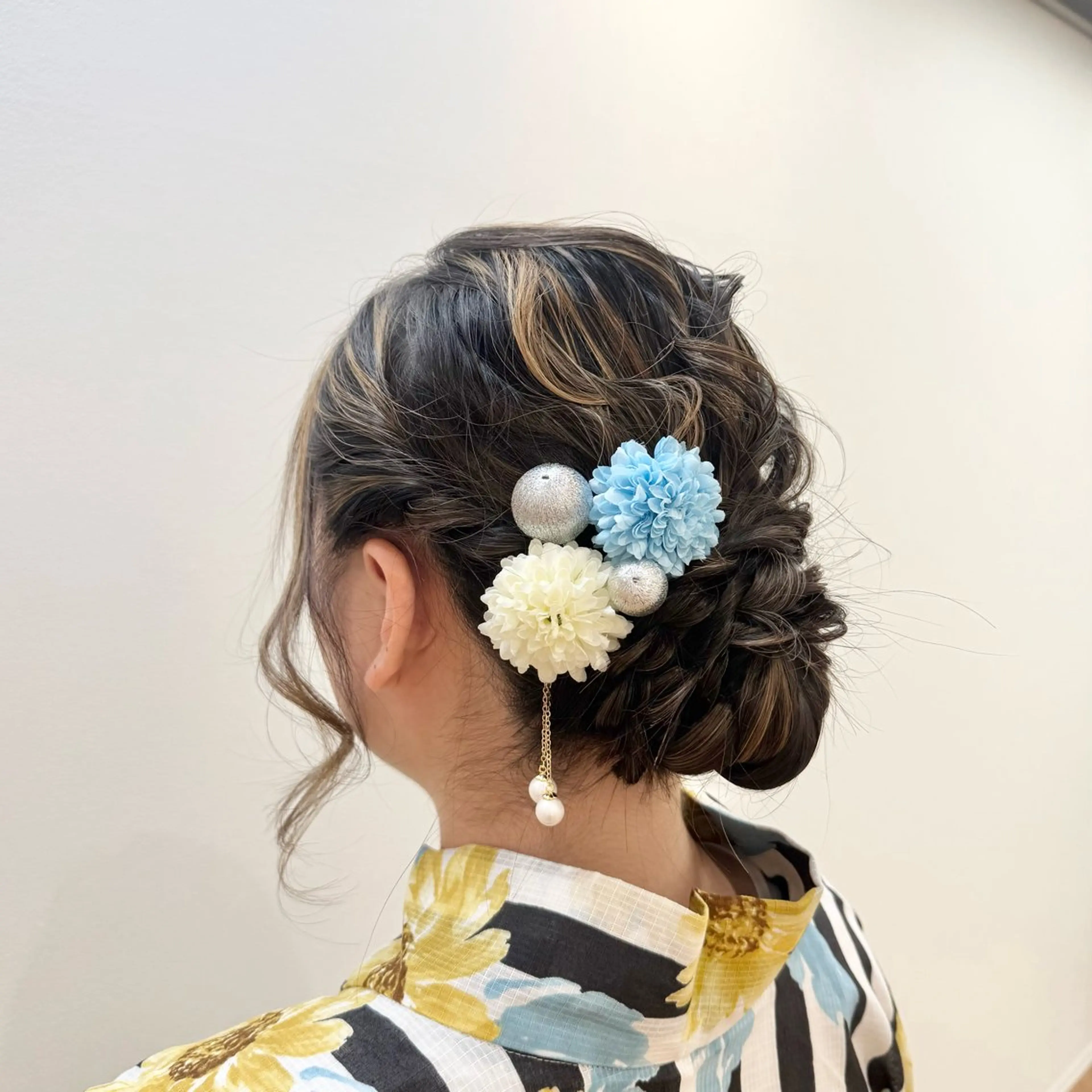 ロング ヘアアレンジ キヨミ 韓国レイヤーカットのヘアスタイル