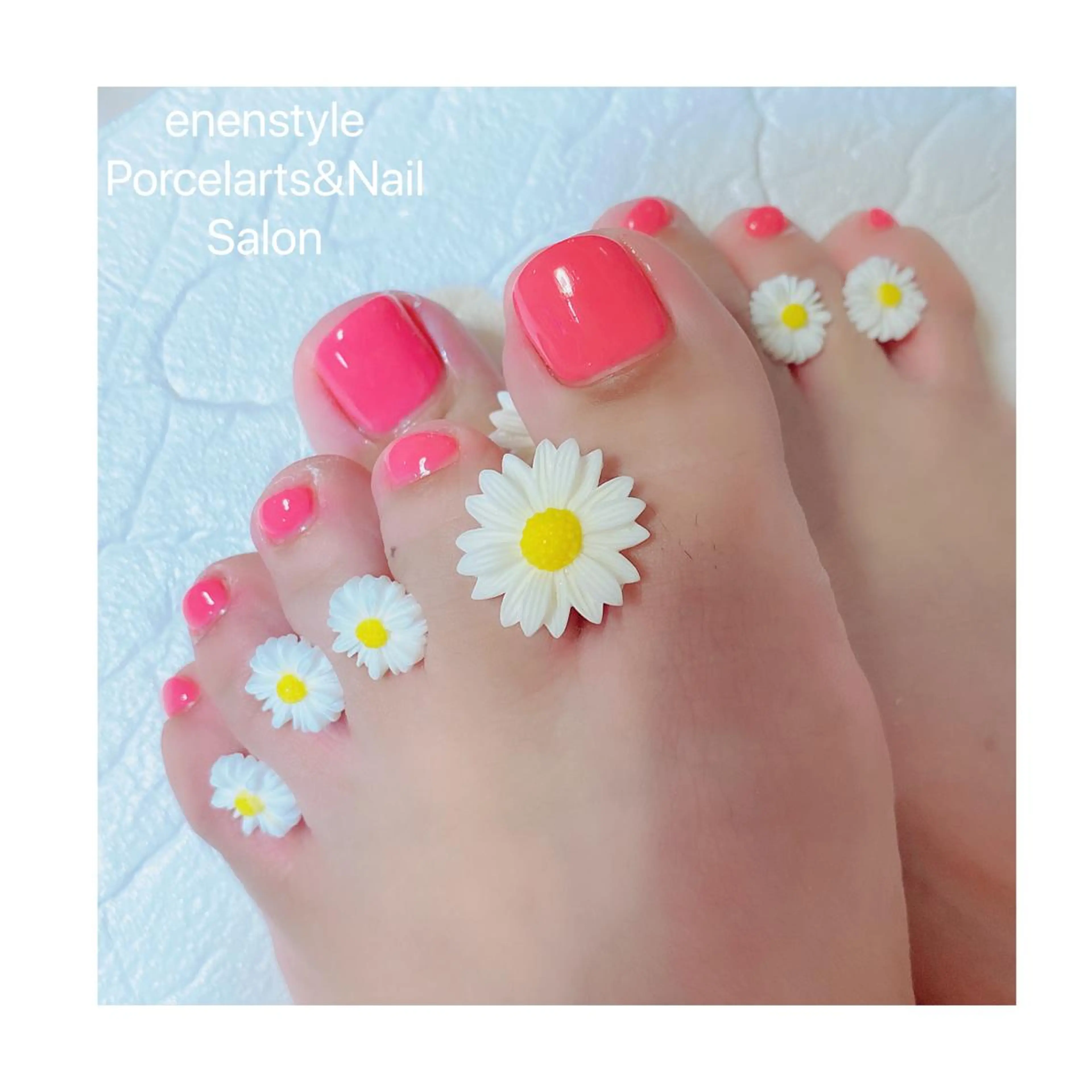 ショート ネイル ハンドネイル フットネイル 👑enen style👑のネイルデザイン