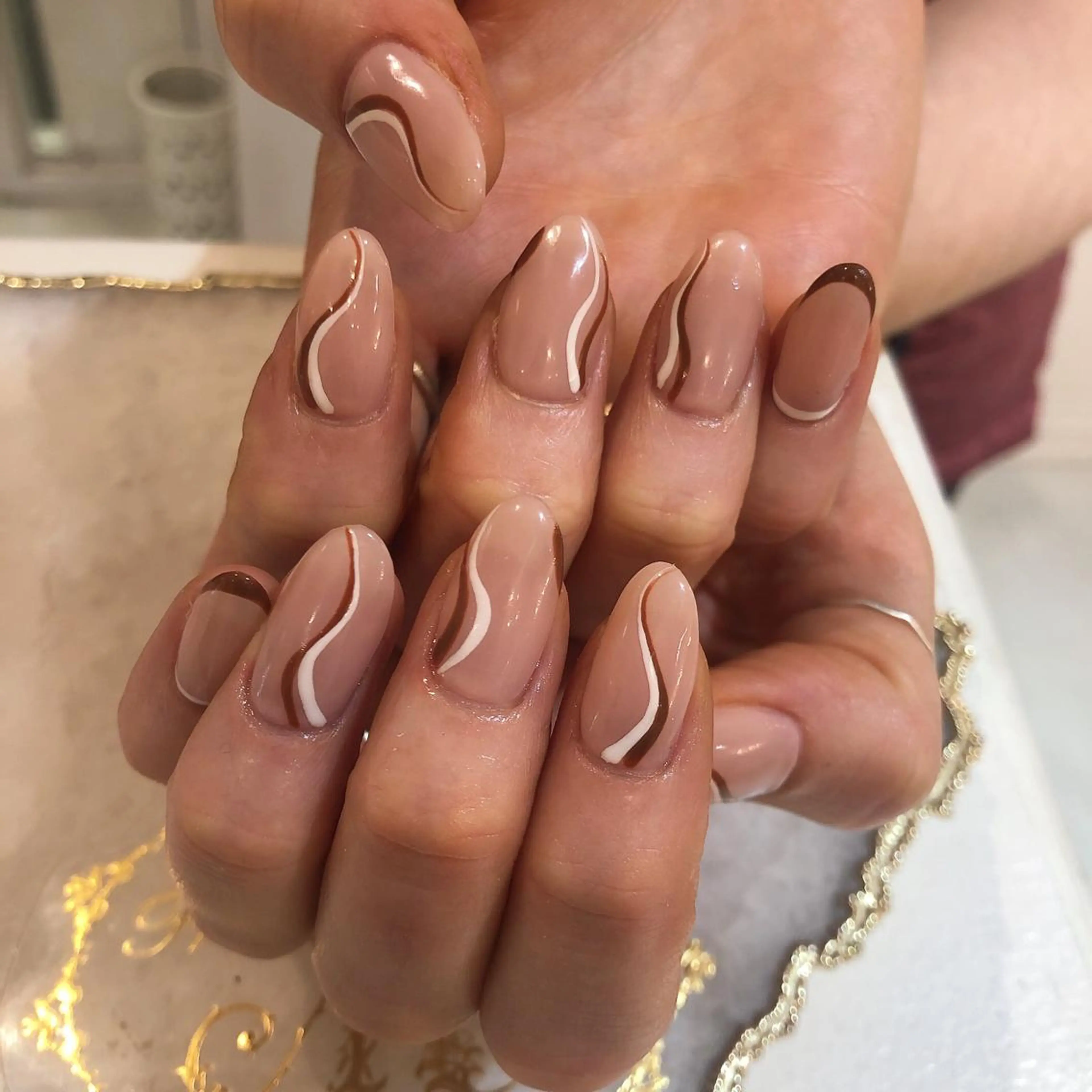 ネイル Silent 話さないネイルサロンのネイルデザイン