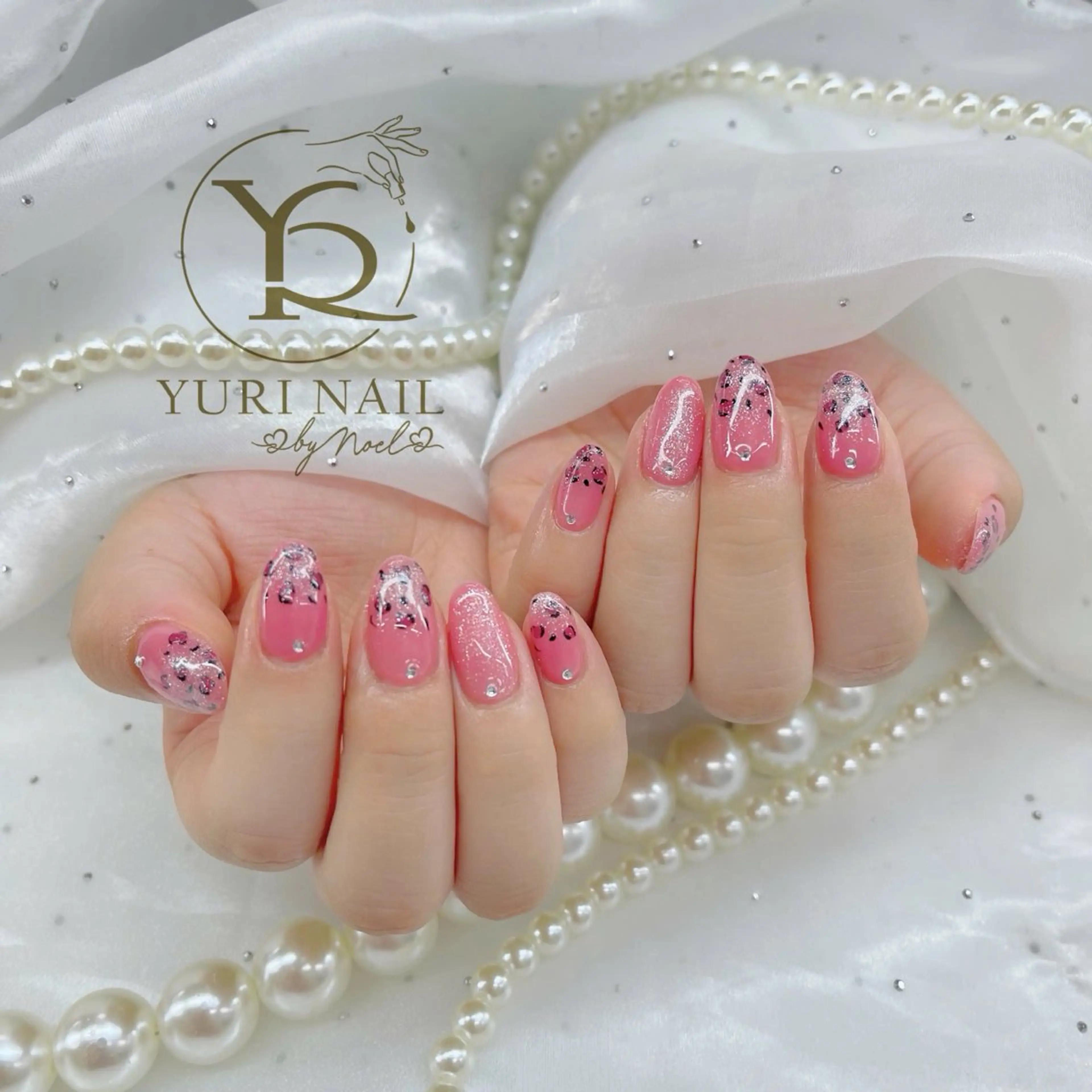 ネイル ハンドネイル フットネイル ハンドケア YURI Nail NARITAのネイルデザイン