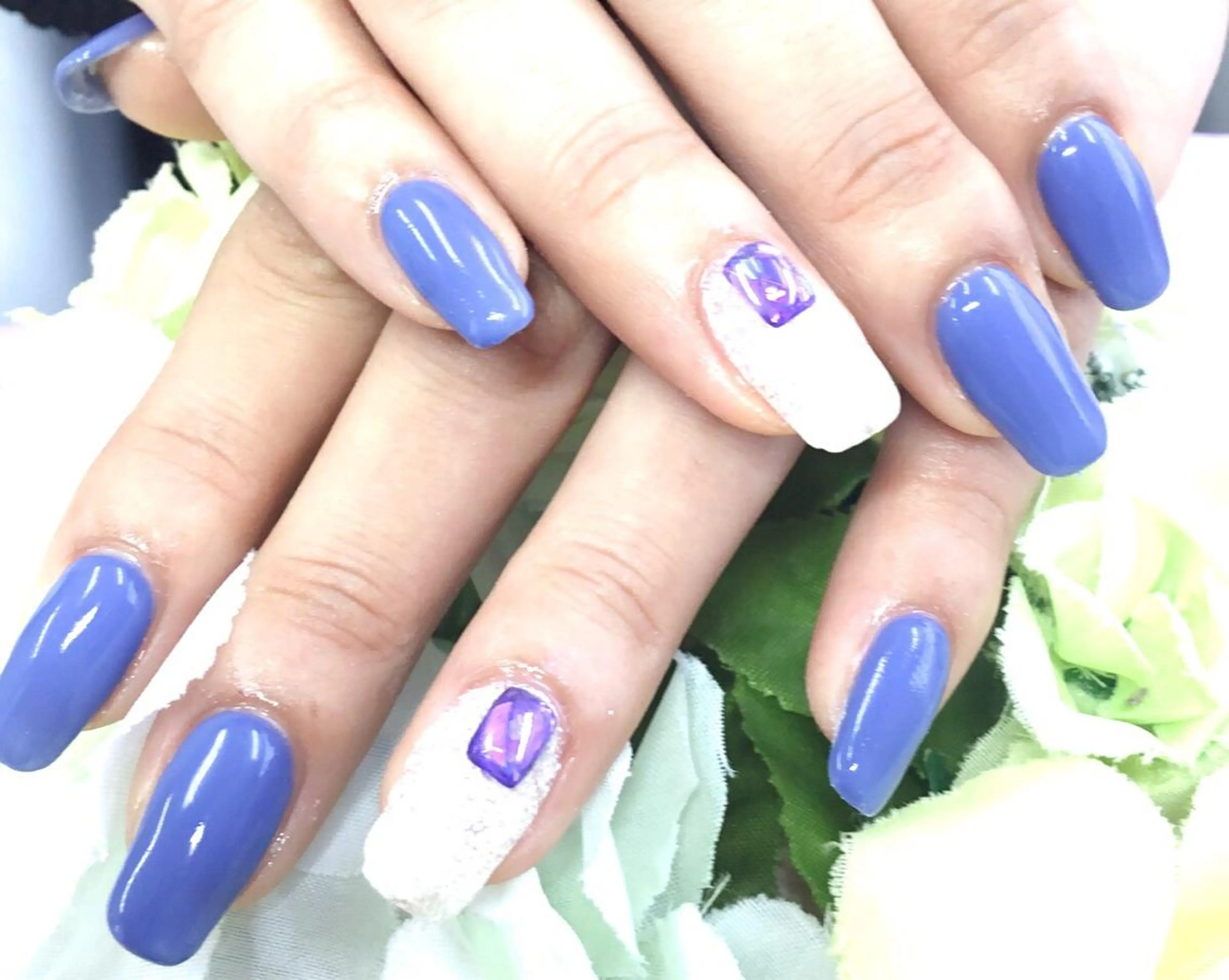 ネイル e.nail所属・和賀井 恵理のネイルデザイン