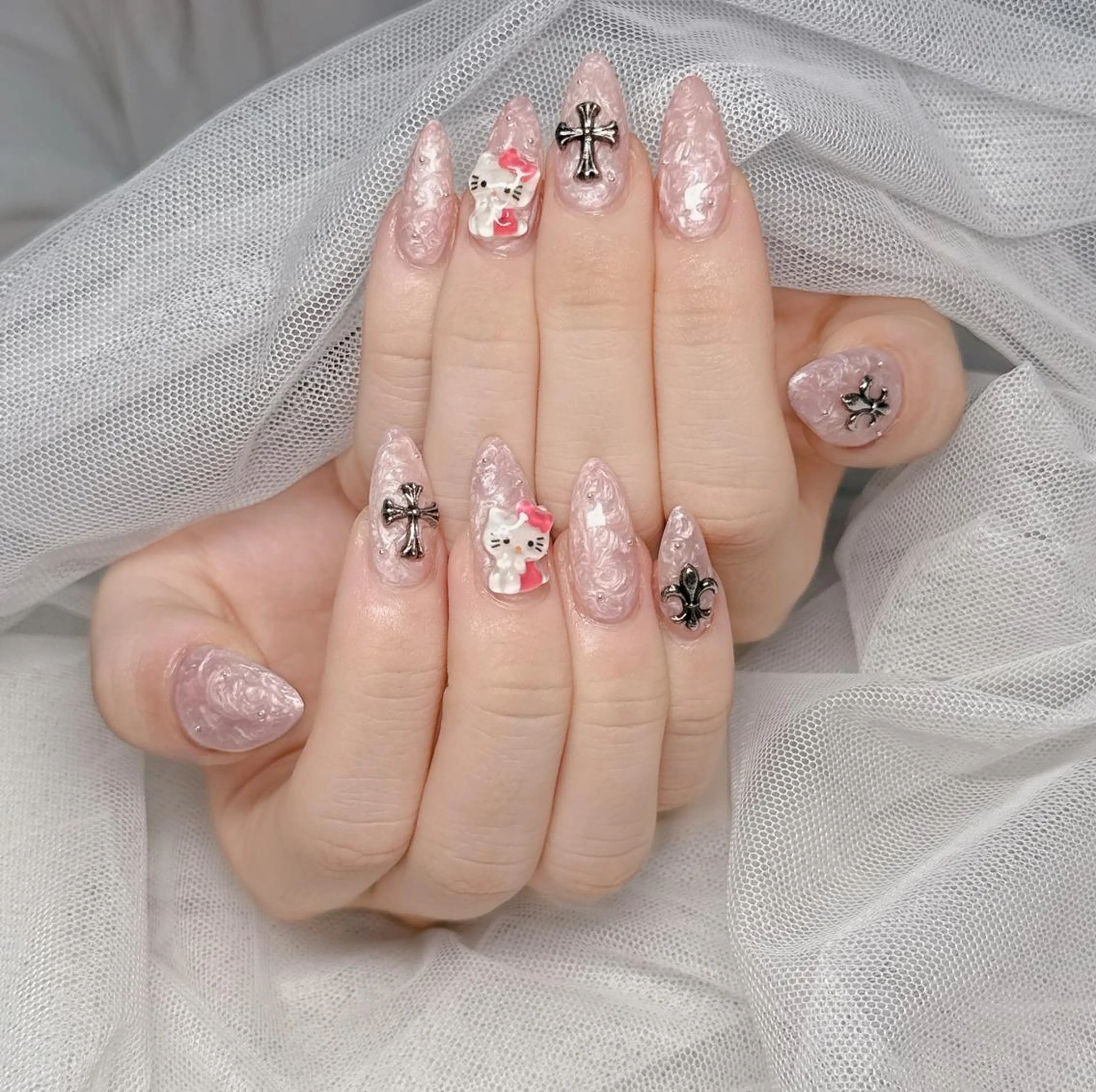 ロング カラー グラデーションカラー 韓国風ヘア ハンドネイル Bling Salonのネイルデザイン